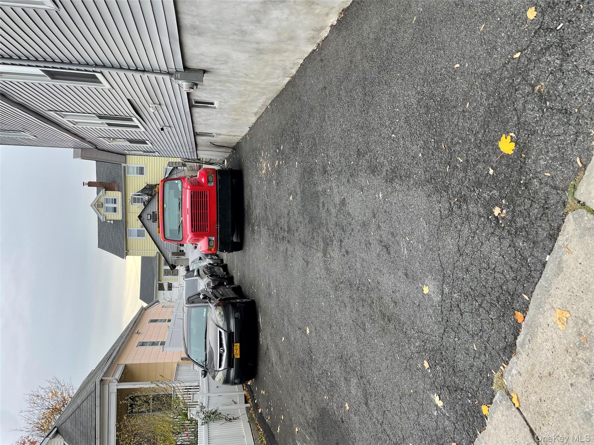 953 Mile Square Road Property Photo 4