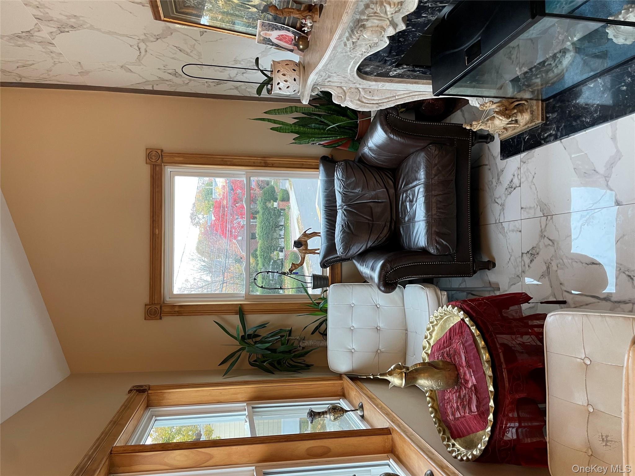 953 Mile Square Road Property Photo 6