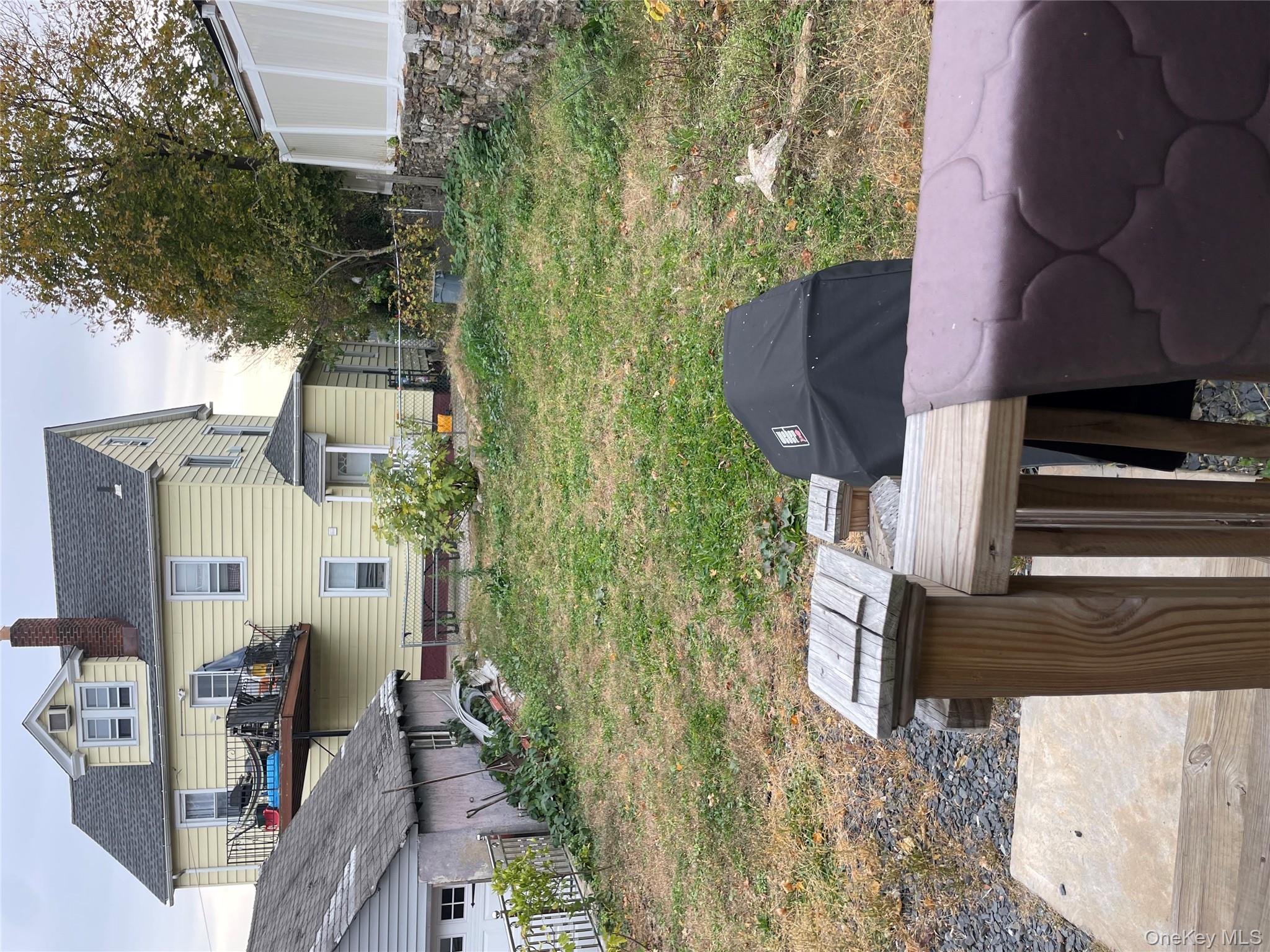 953 Mile Square Road Property Photo 16