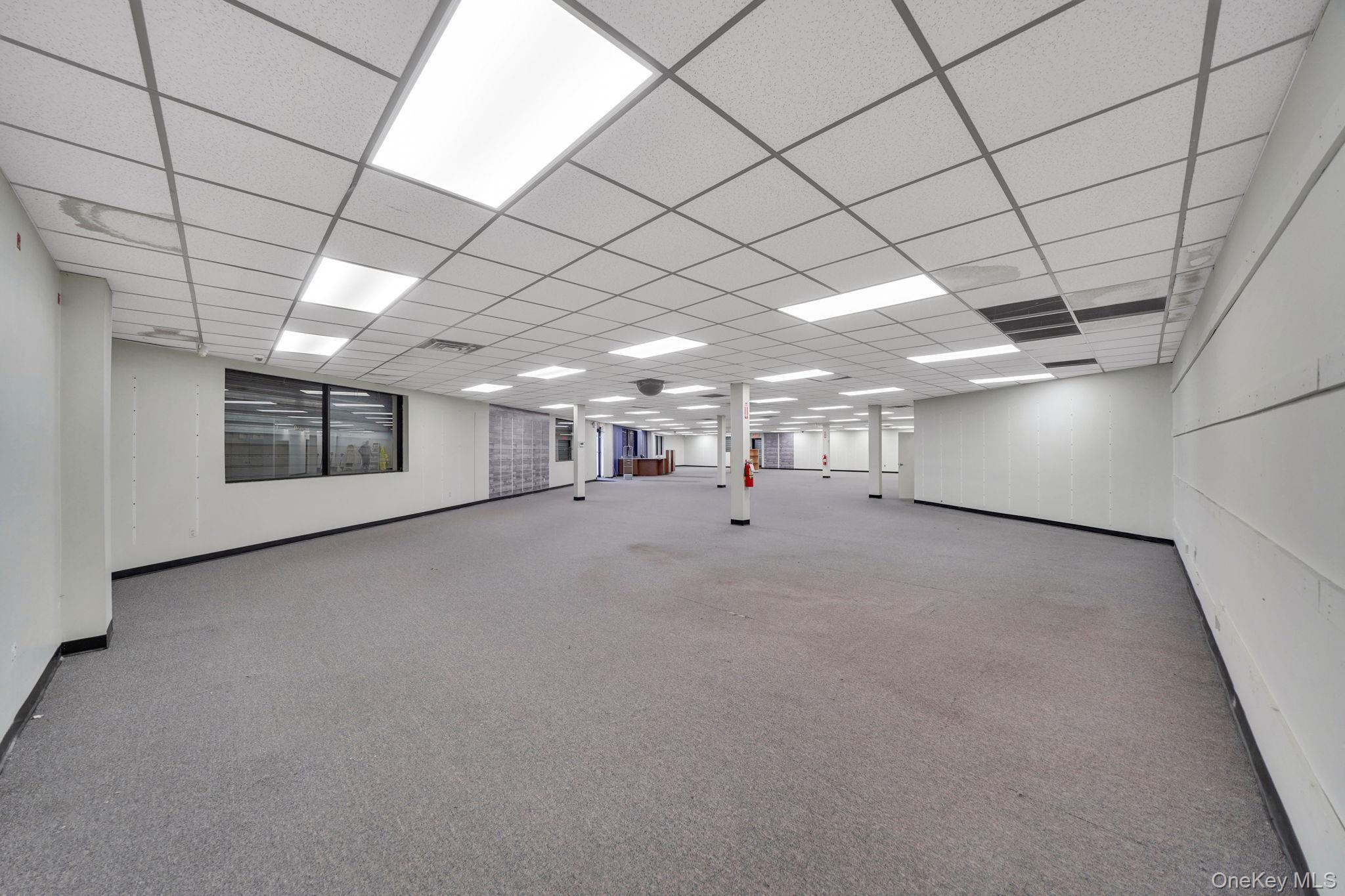 150 W Sunrise Highway Property Photo 10