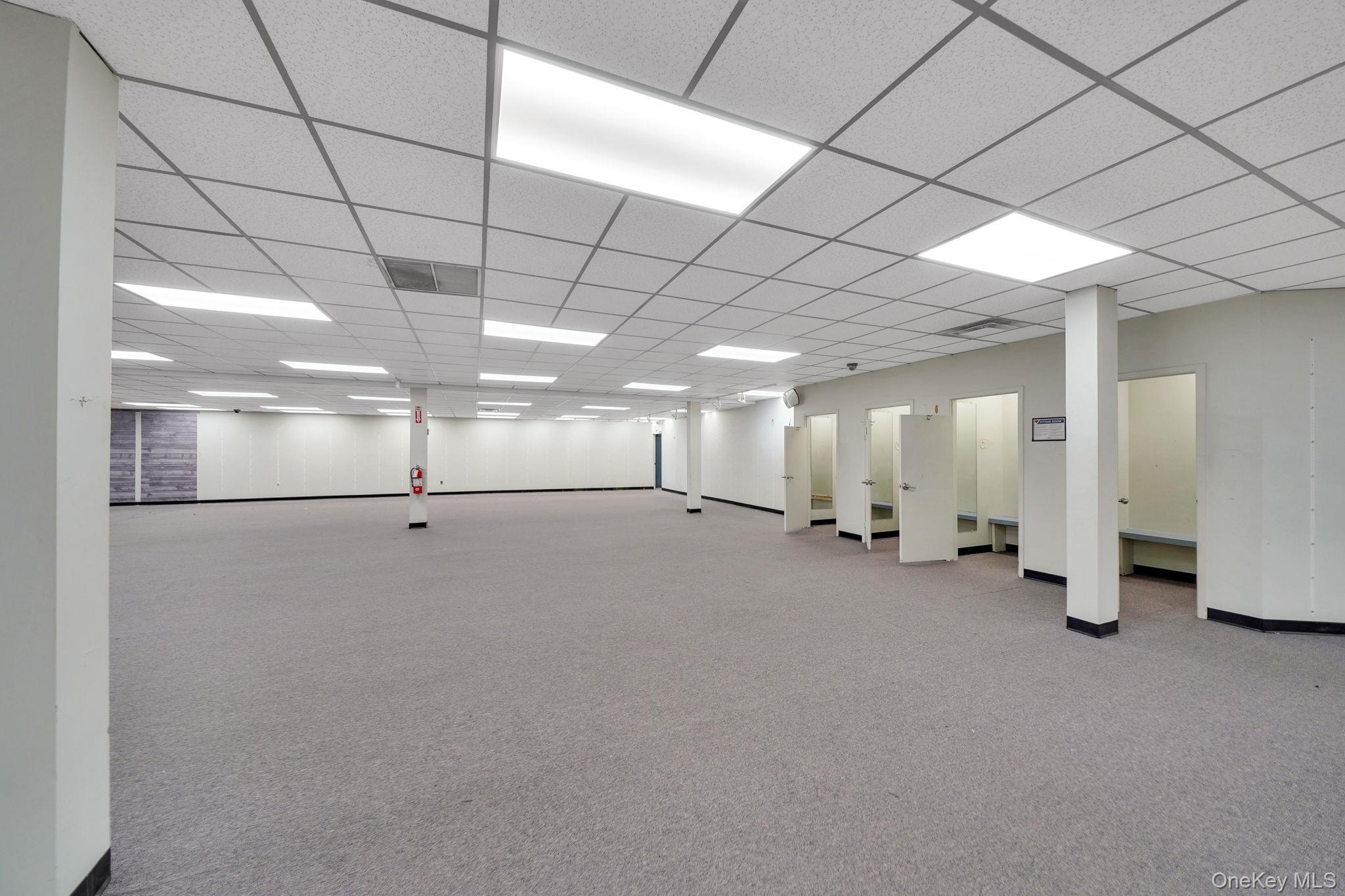 150 W Sunrise Highway Property Photo 11