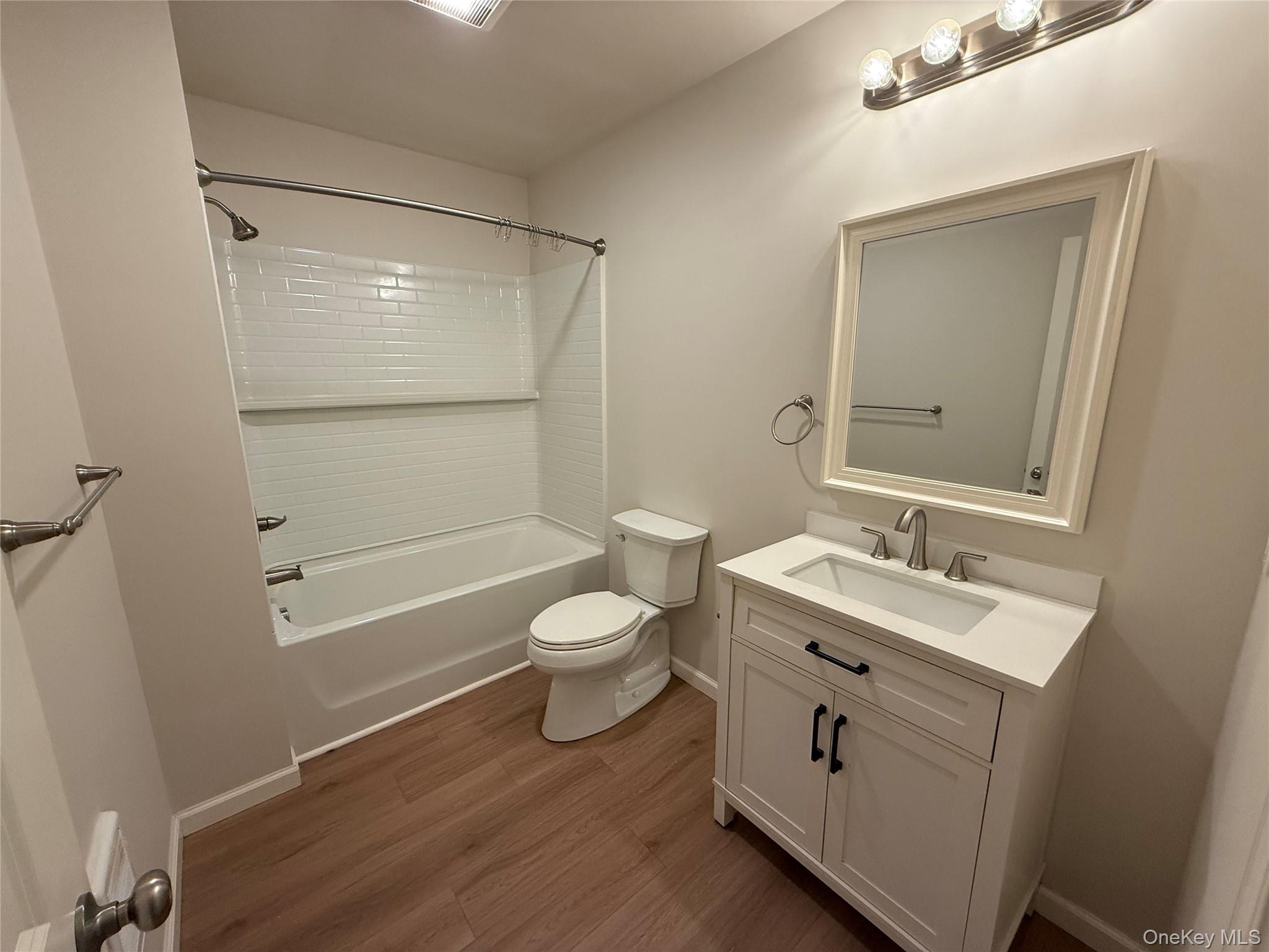 185 Broadway Property Photo 10