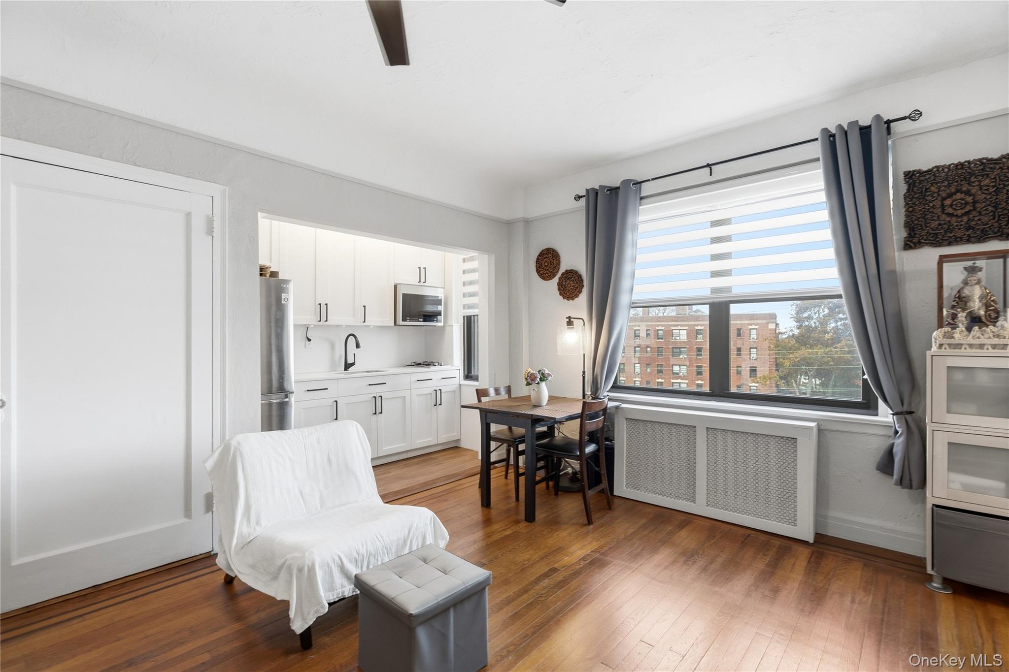 141 Woodmere Boulevard 5c Property Photo 8