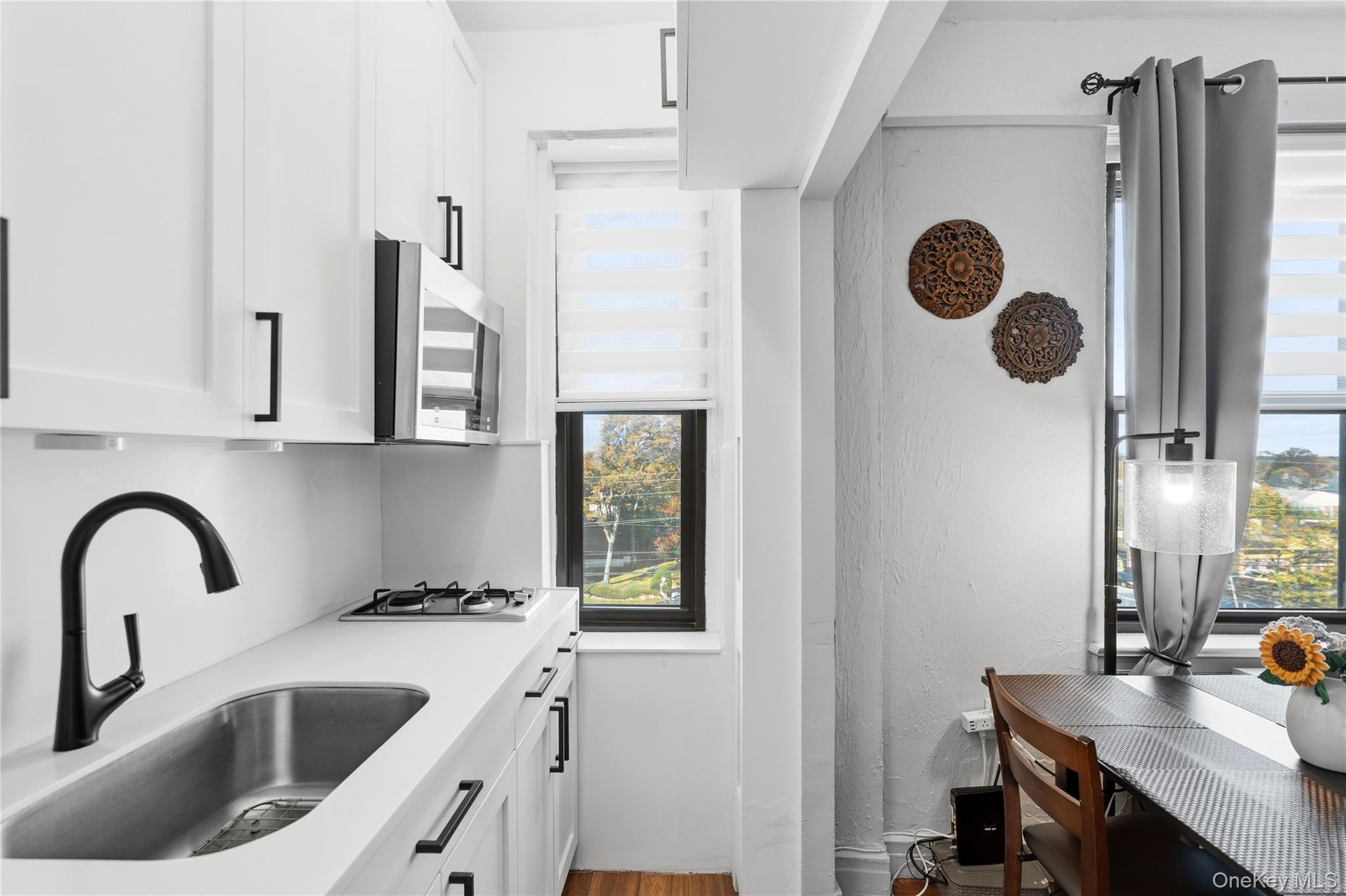141 Woodmere Boulevard 5c Property Photo 12