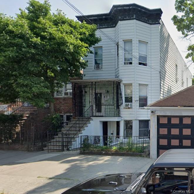 1210 Beach Avenue Property Photo 1