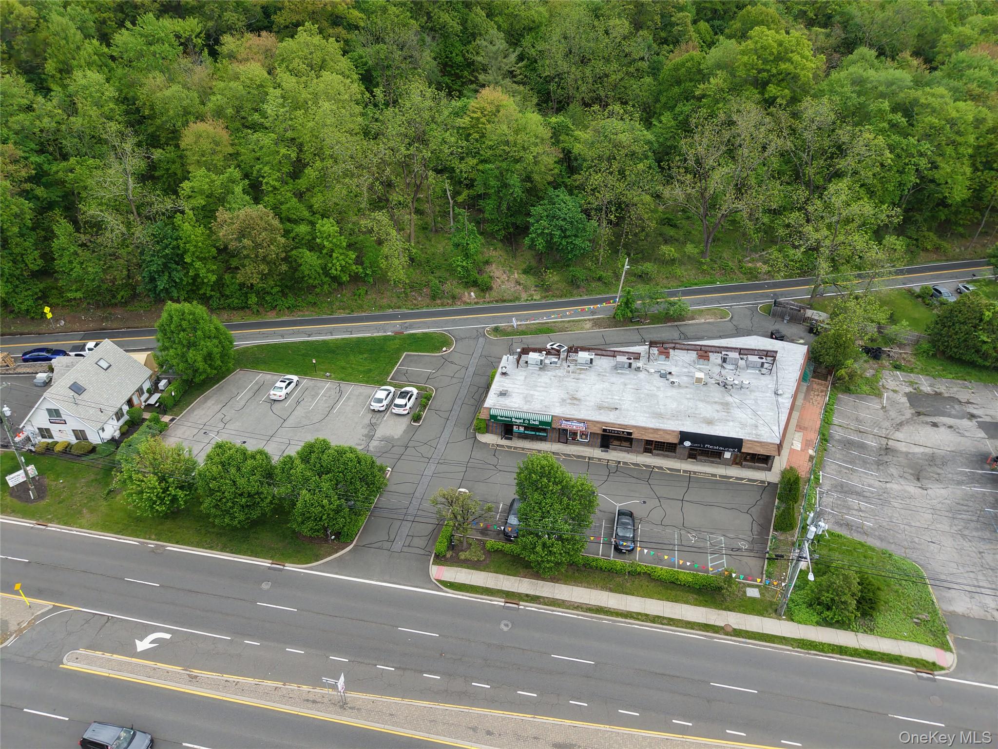 589 Route 303 2 Property Photo 1