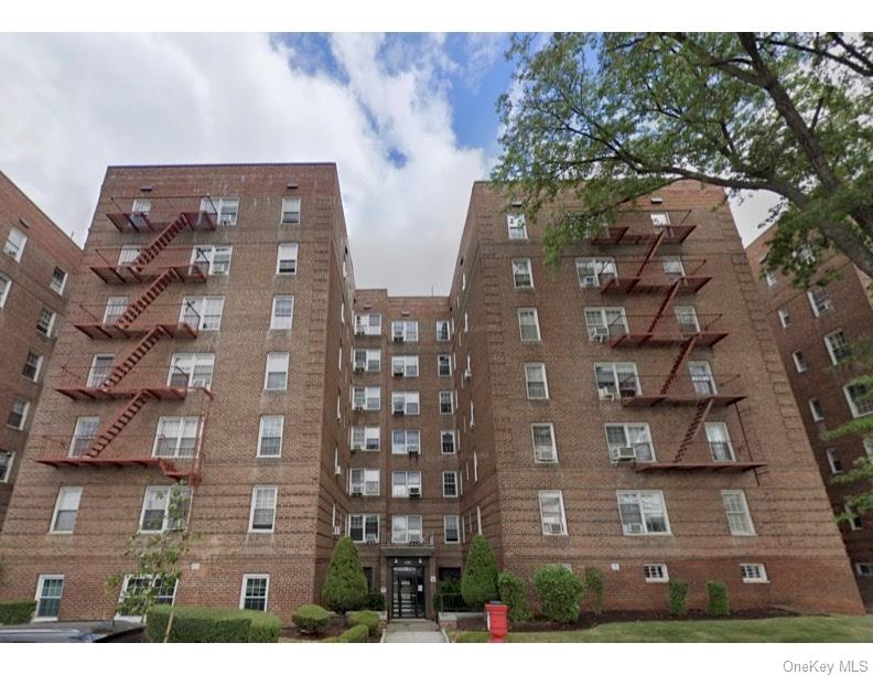 63-85 Woodhaven Blvd 1A2 Property Photo 1