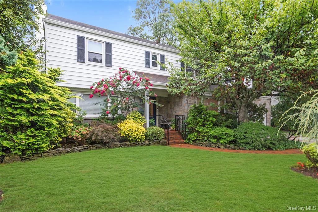 709 Carlyle Street Property Photo 1