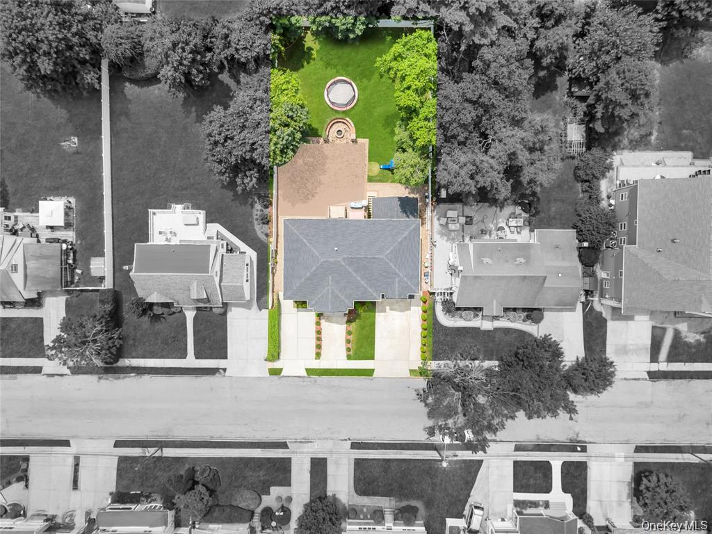 2694 A Forest Avenue Property Photo 4