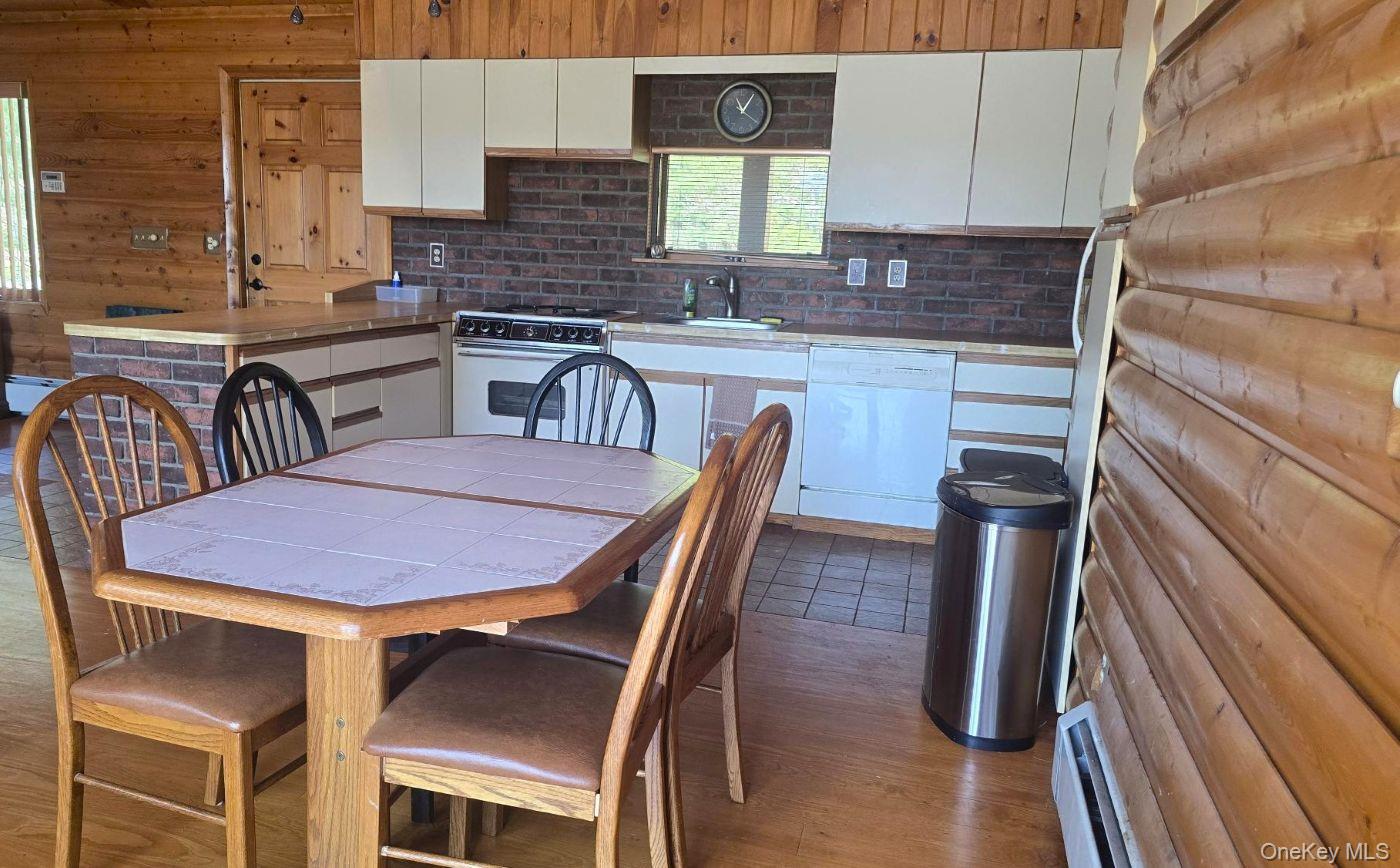 14 Lena Road Property Photo 14