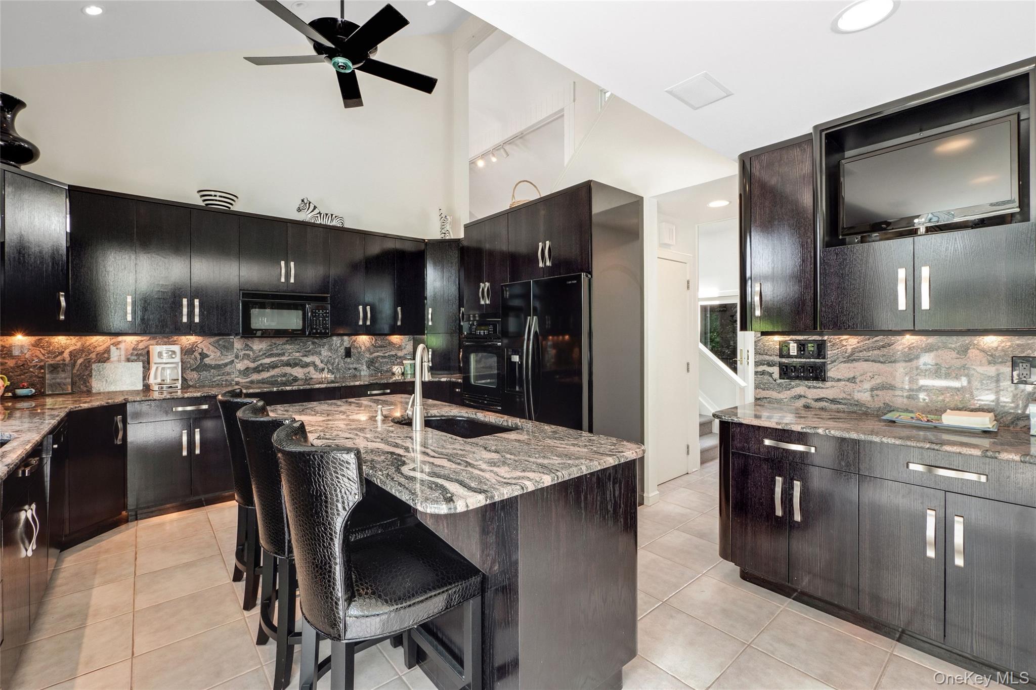 9 Plume Grass Way Property Photo 4