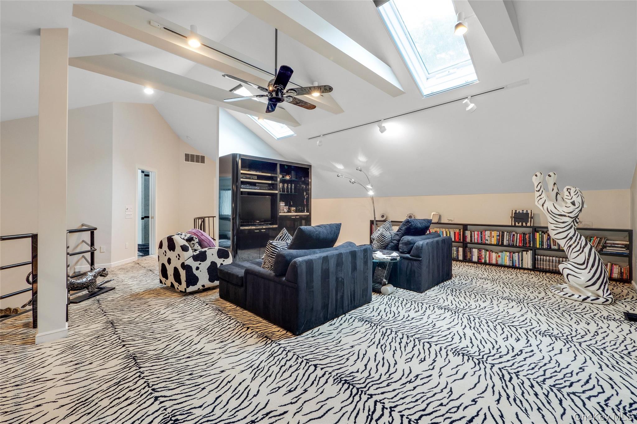9 Plume Grass Way Property Photo 12