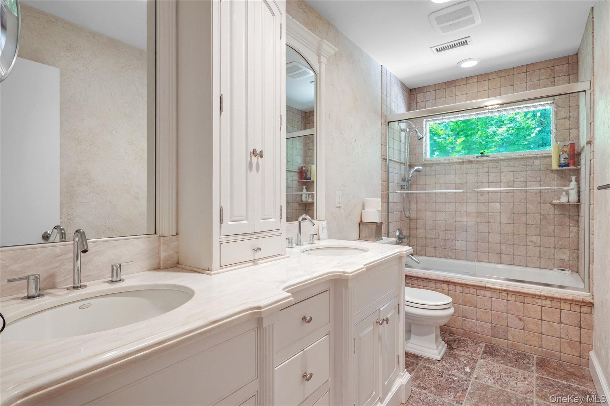 9 Plume Grass Way Property Photo 14