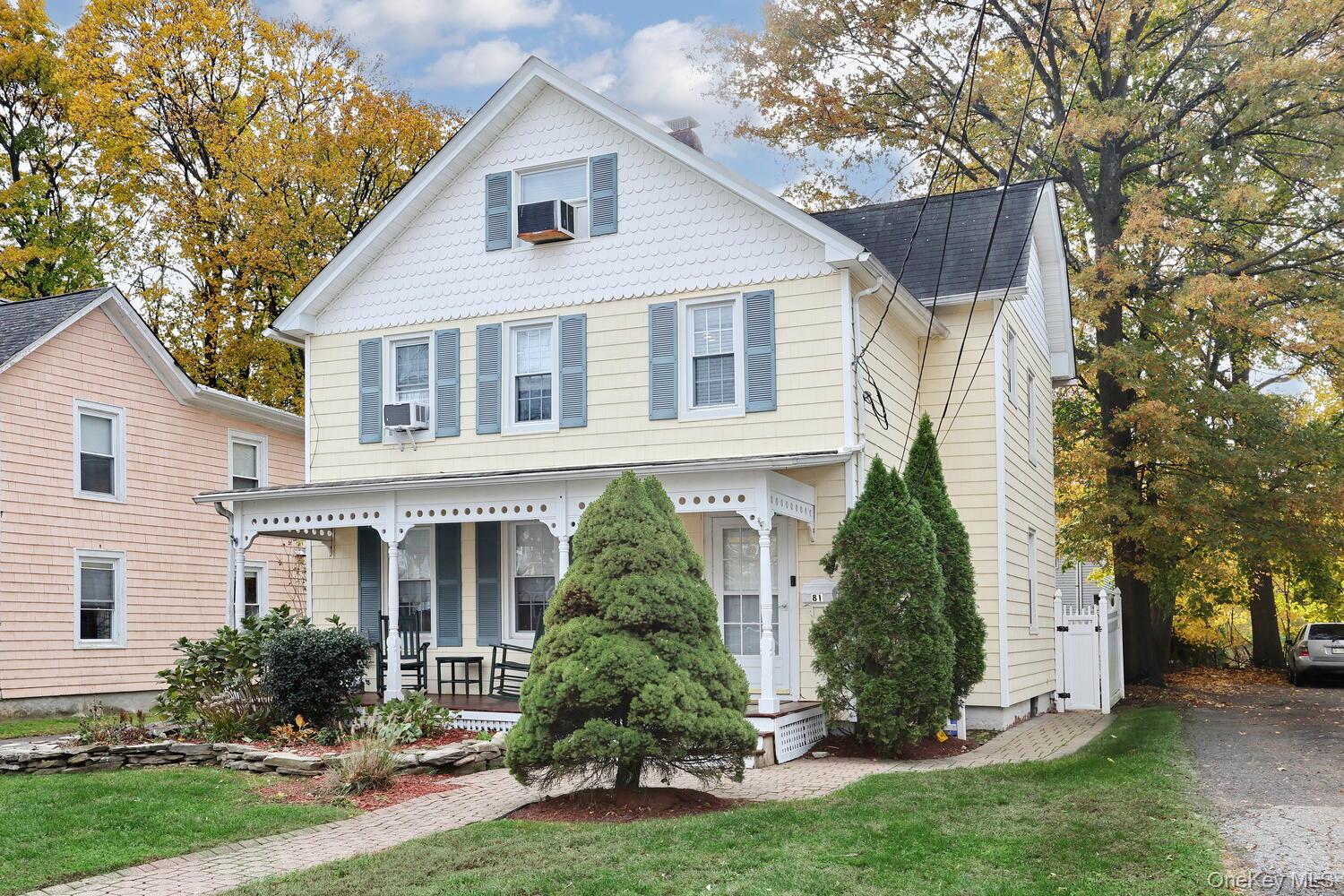 81 E Maple Avenue Property Photo 2