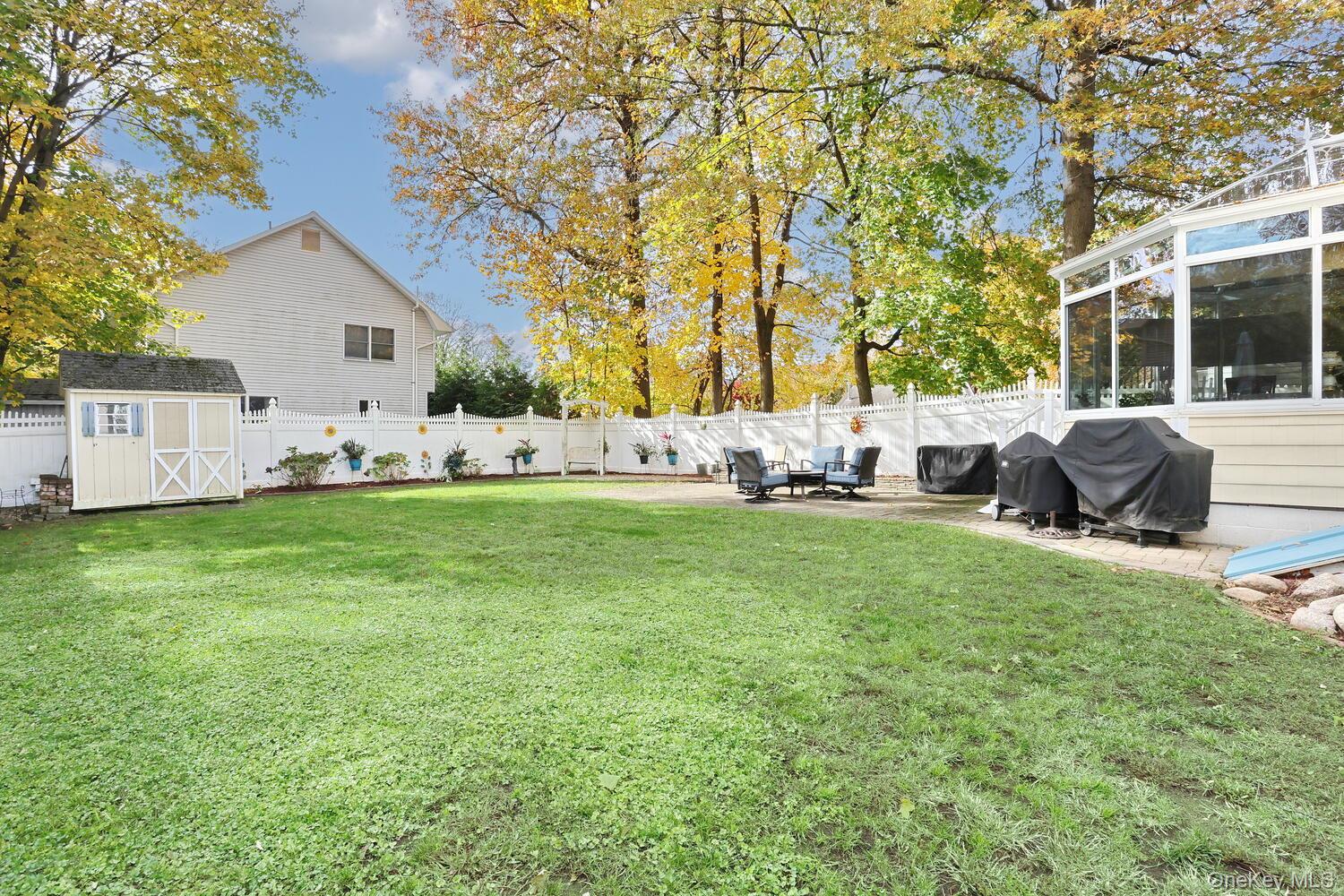 81 E Maple Avenue Property Photo 30