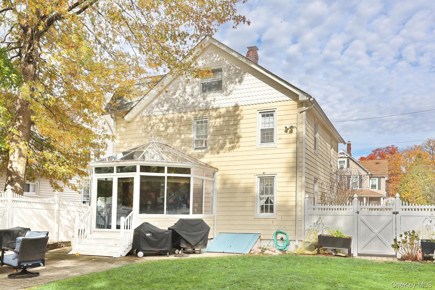 81 E Maple Avenue Property Photo 31