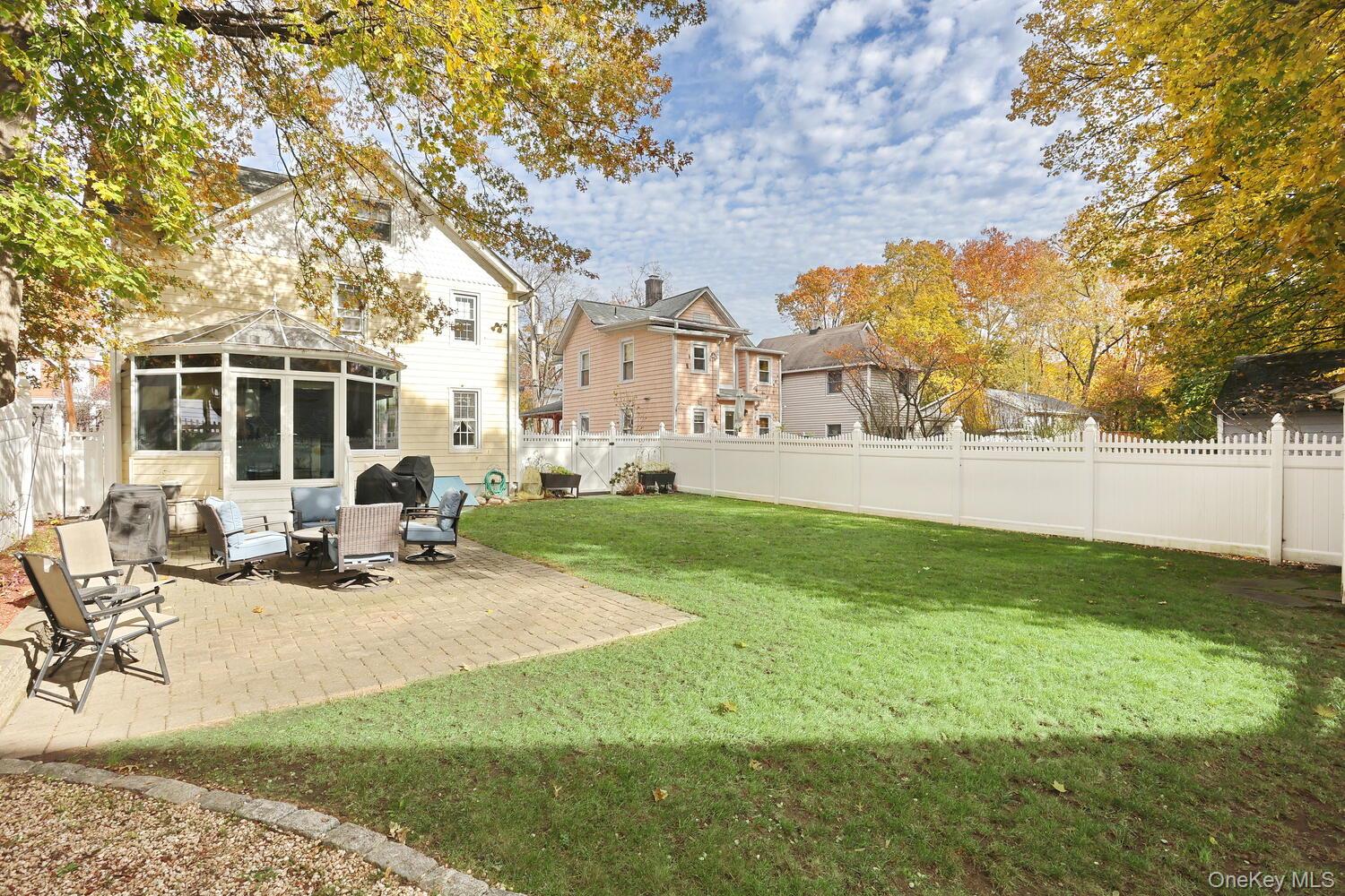 81 E Maple Avenue Property Photo 32