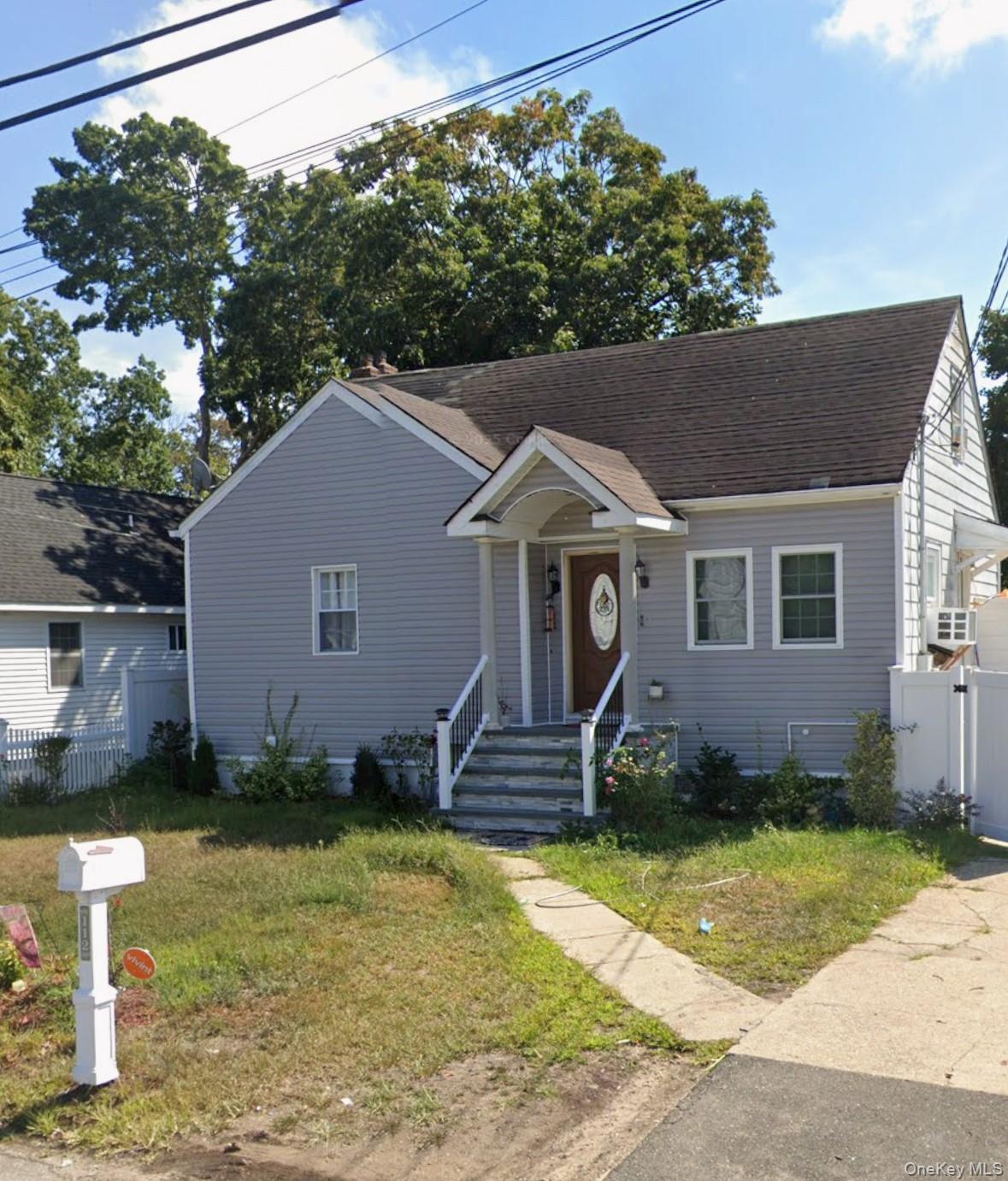 112 43rd Street Property Photo 1