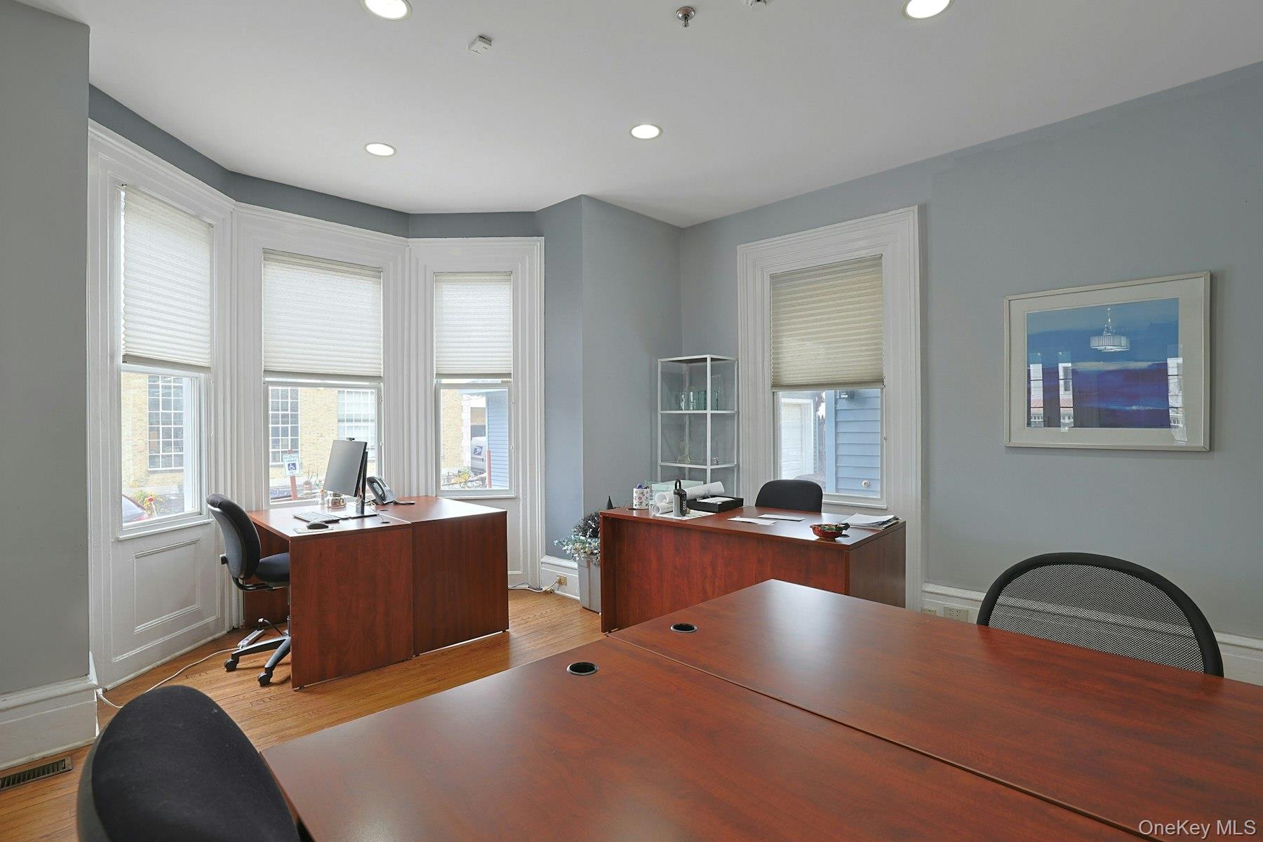 46 South Broadway Property Photo 11