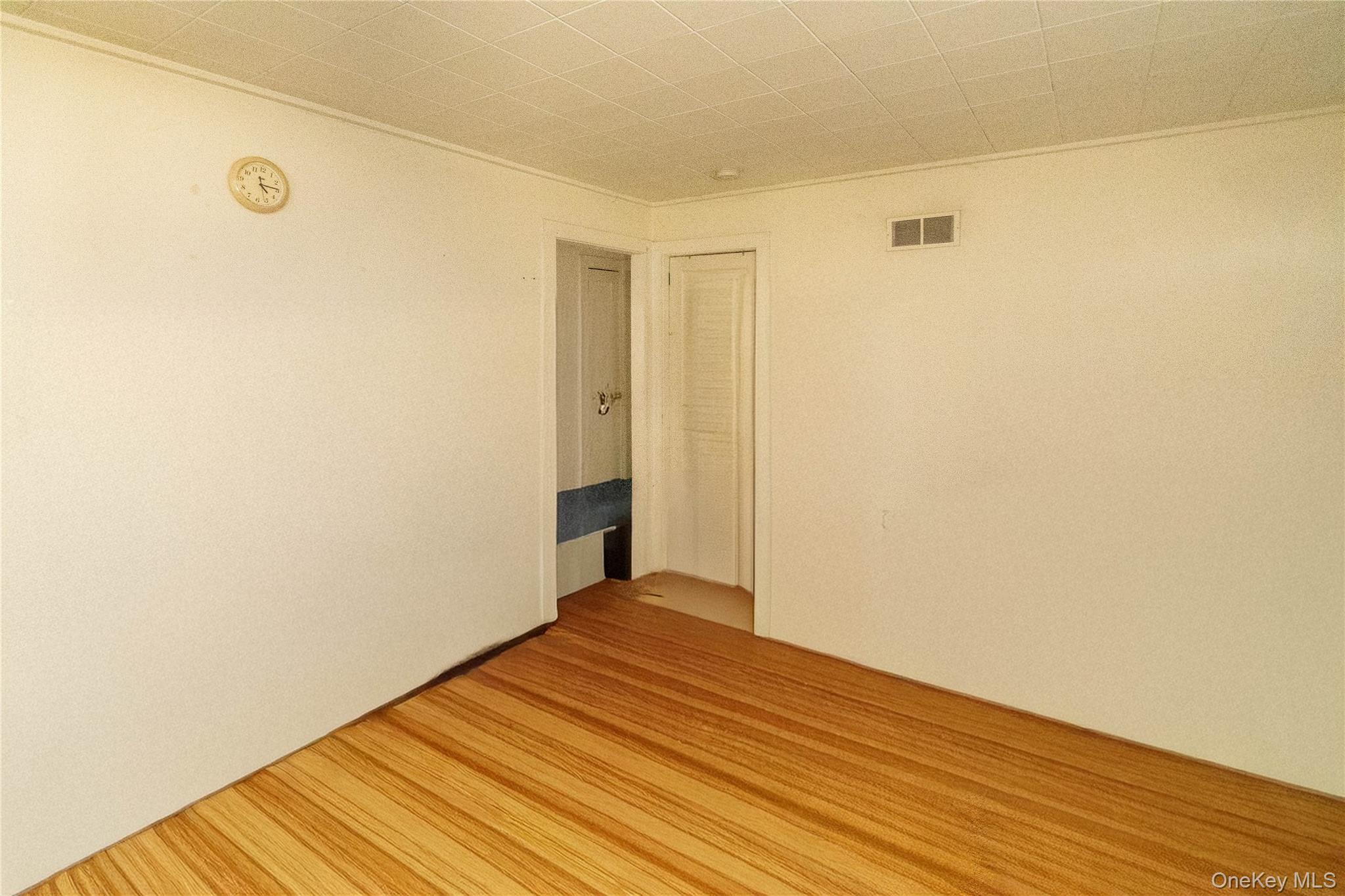 426 Violet Avenue Property Photo 23