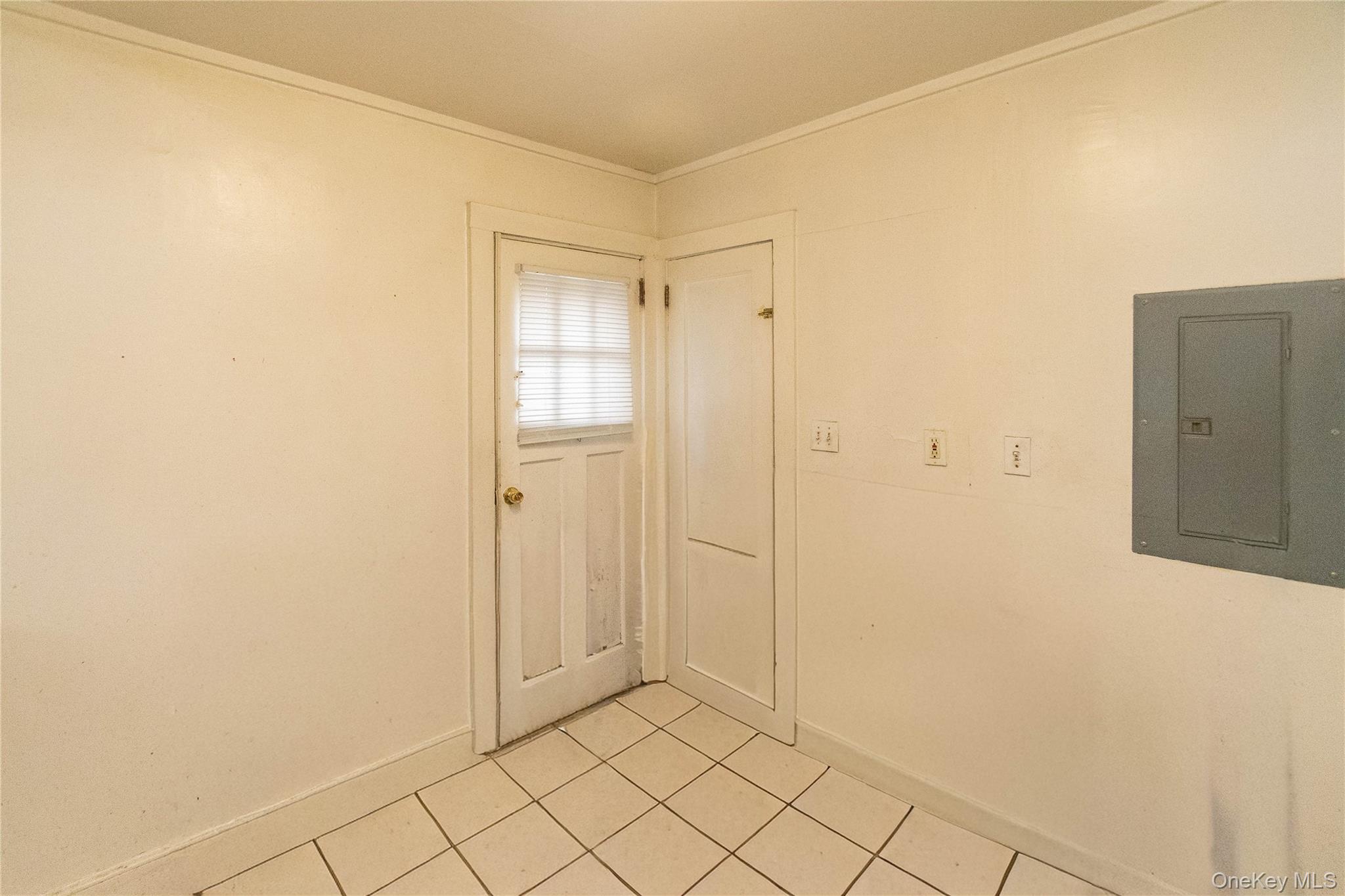426 Violet Avenue Property Photo 28