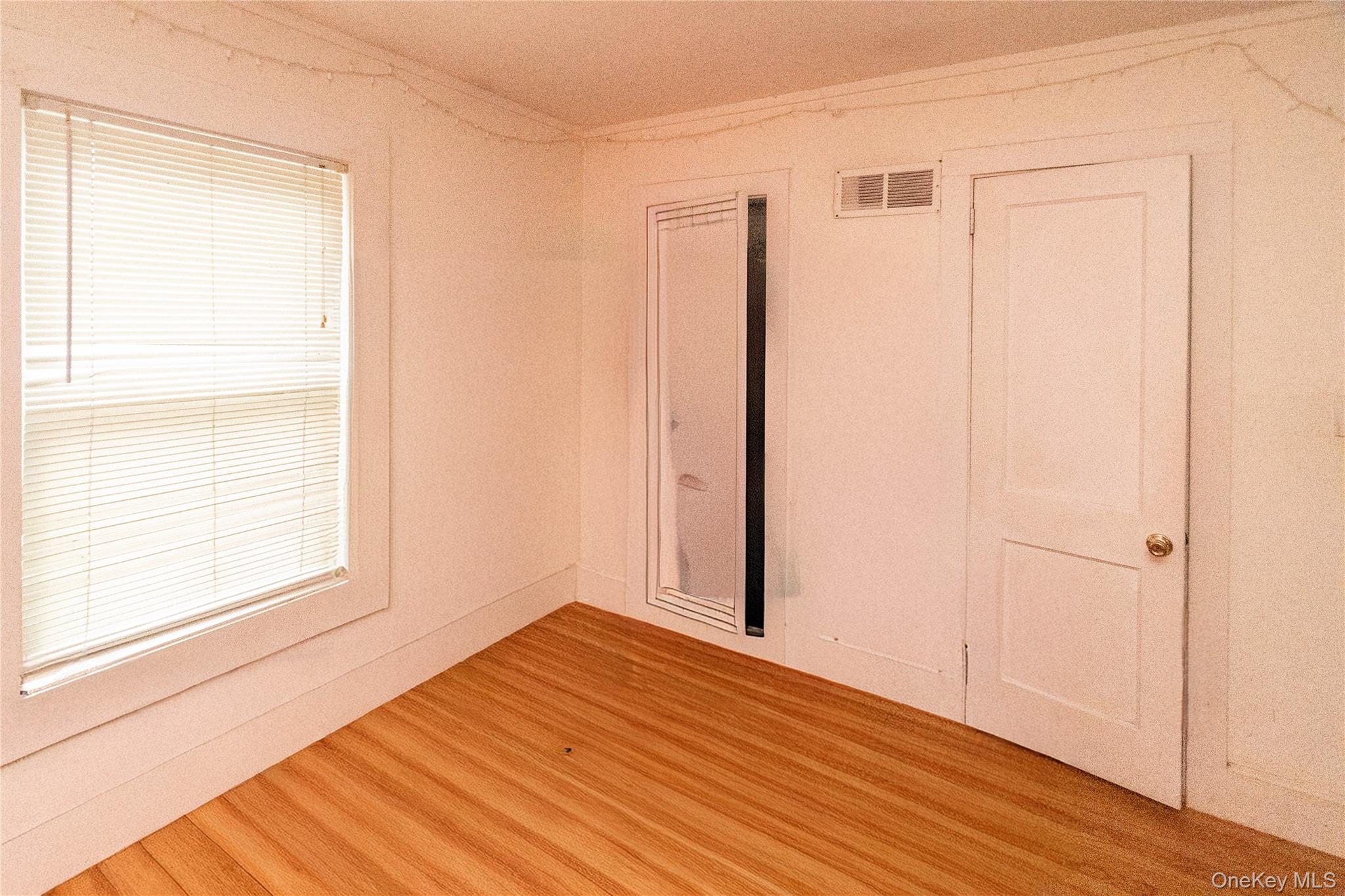 426 Violet Avenue Property Photo 33