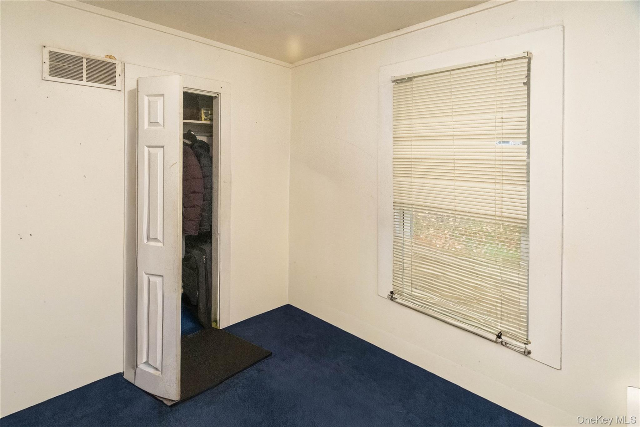 426 Violet Avenue Property Photo 35