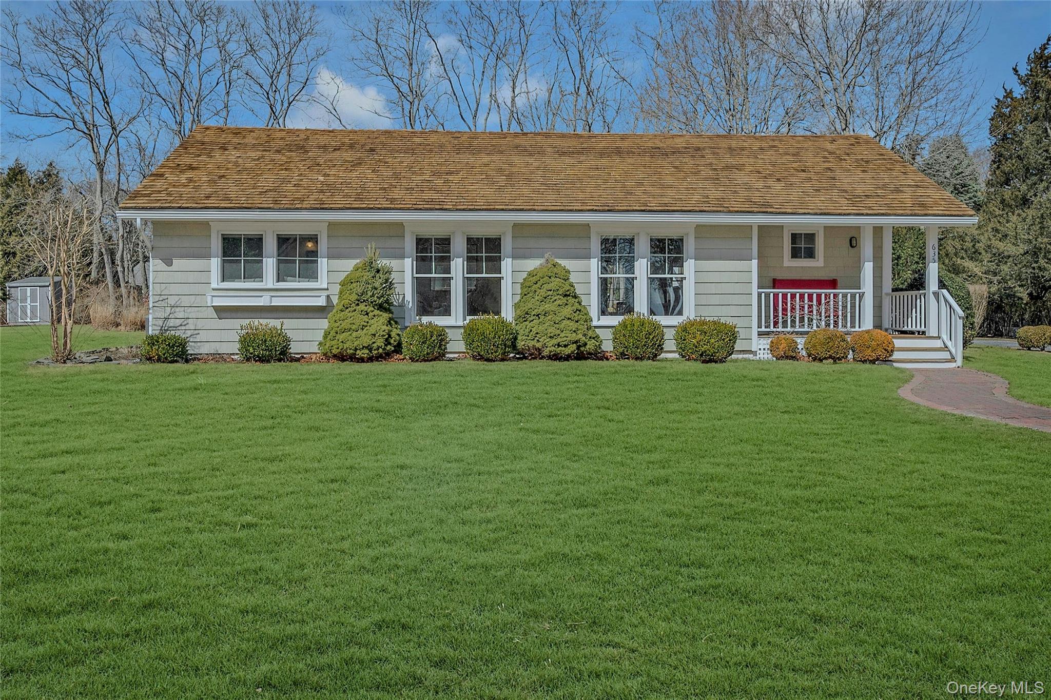 635 Strohson Road Property Photo 1