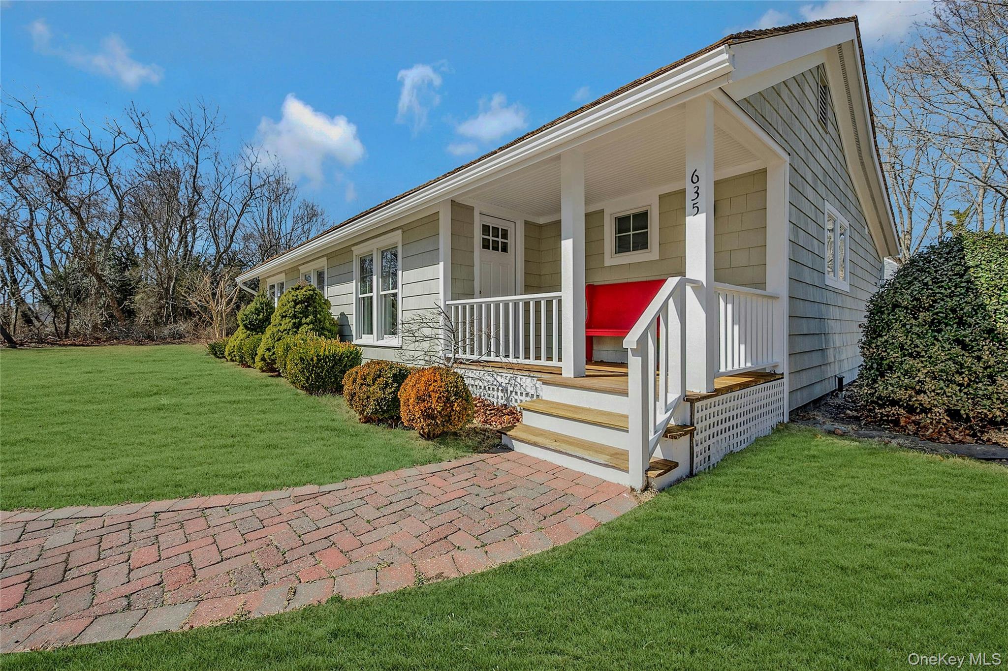 635 Strohson Road Property Photo 3
