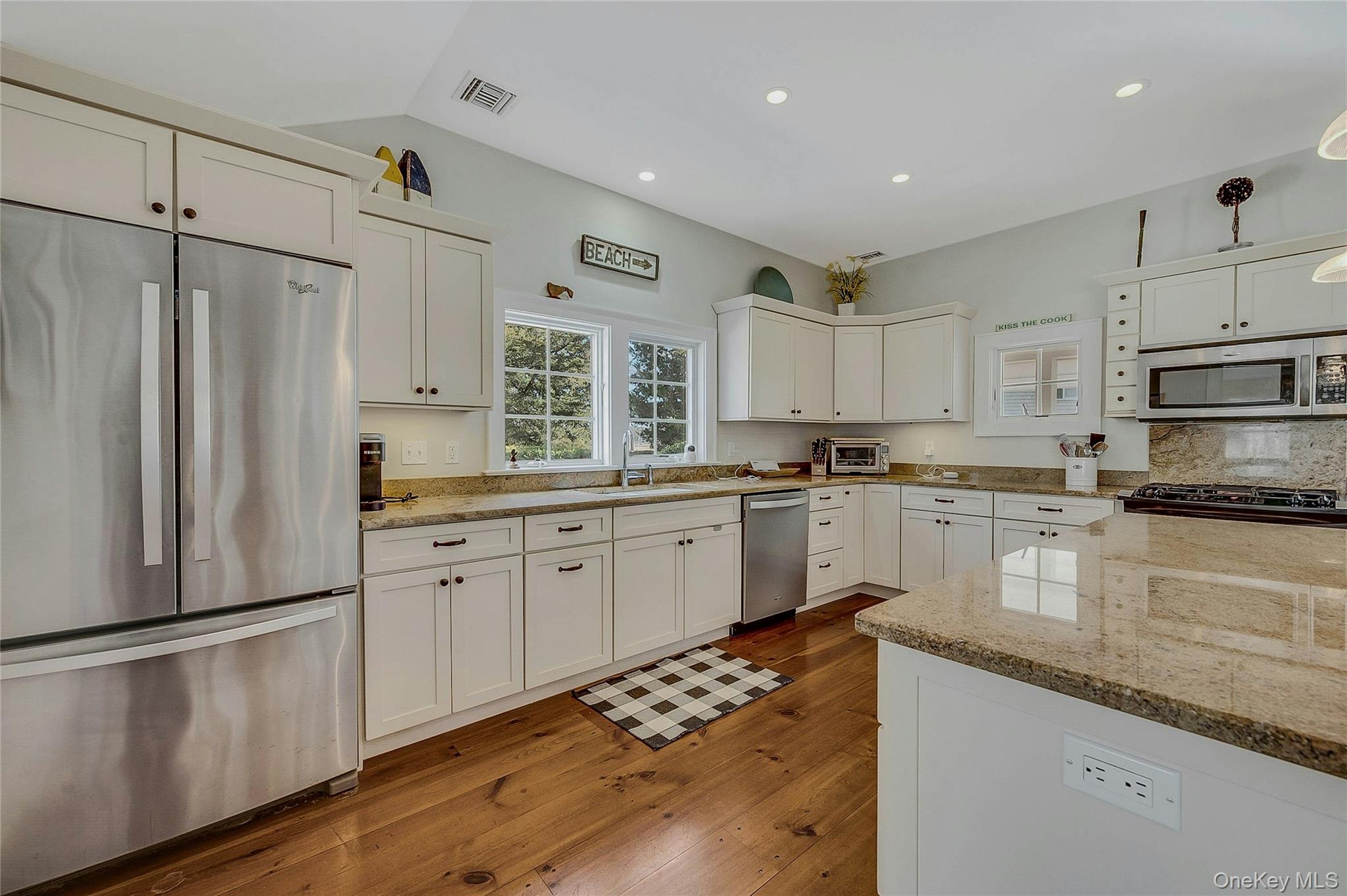 635 Strohson Road Property Photo 13