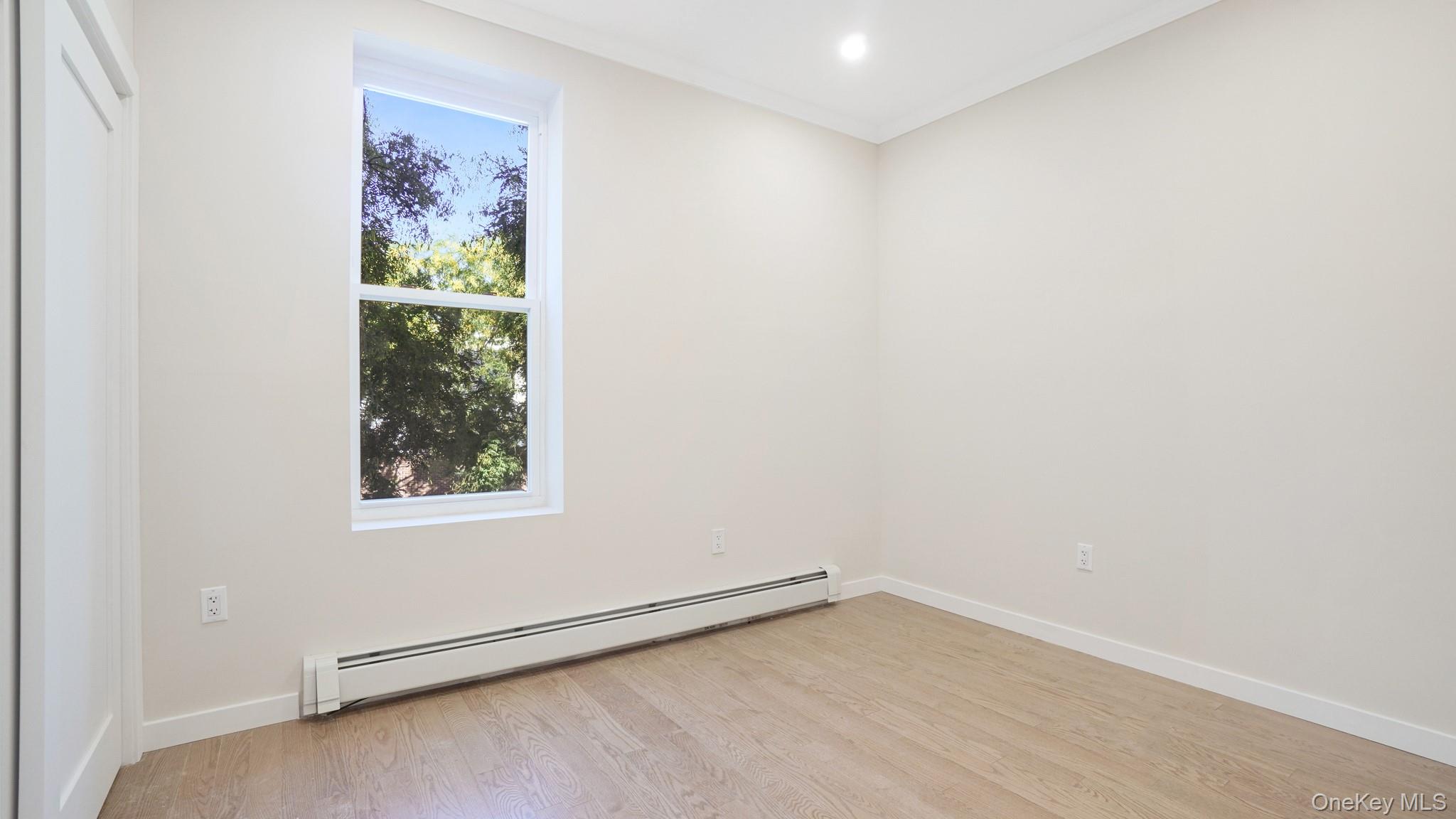 386 Chauncey Street 2 Property Photo 8