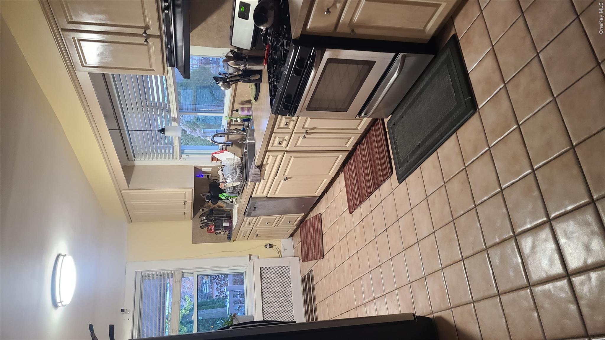 2 Addison Lane Property Photo 8
