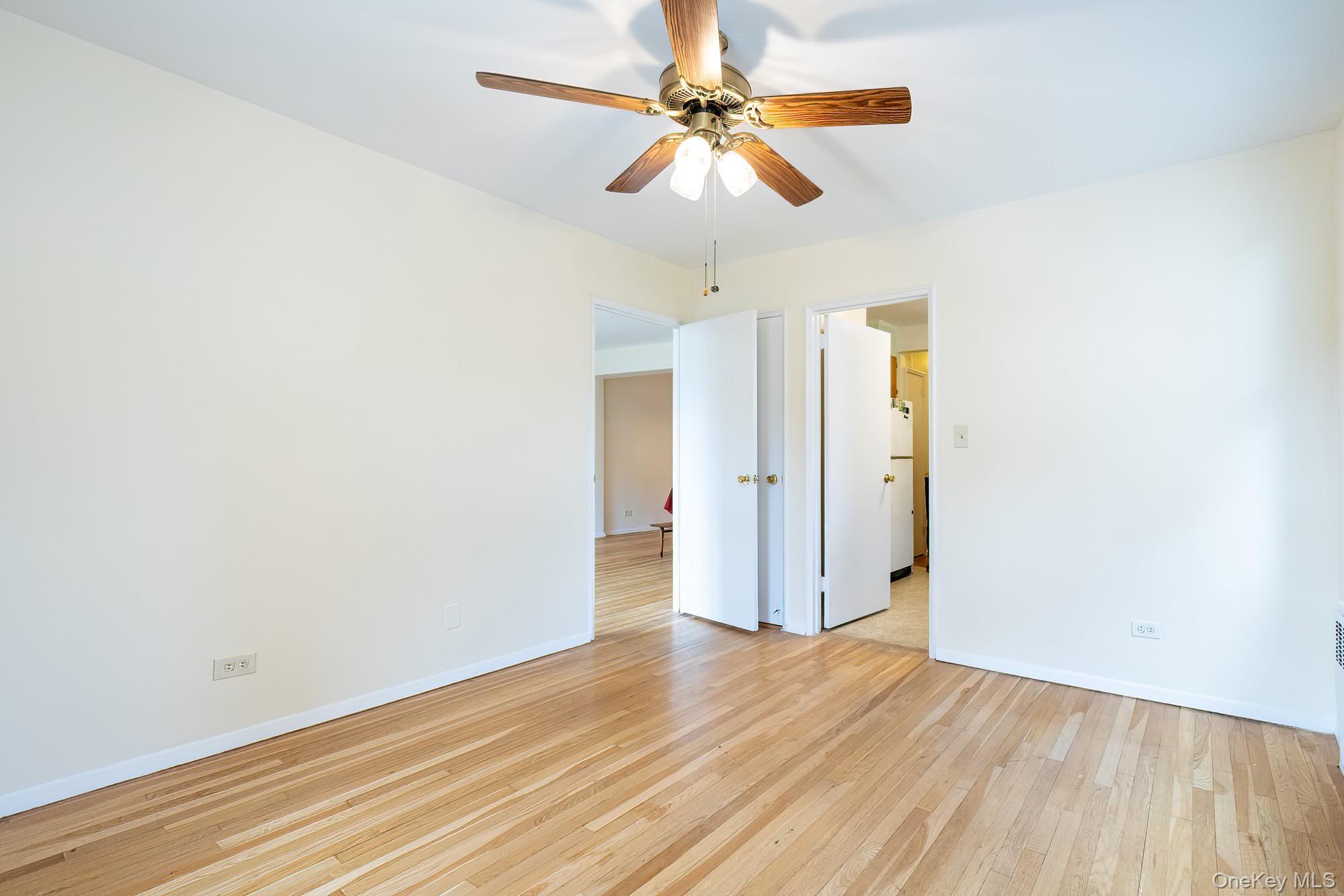 2390 Palisade Avenue 5j Property Photo 13