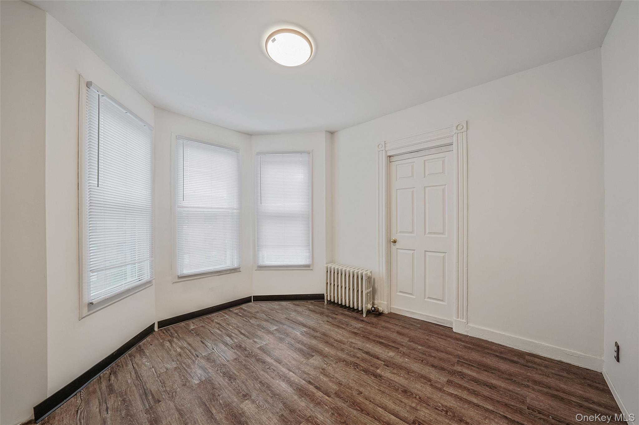 852 Blake Avenue Property Photo 29
