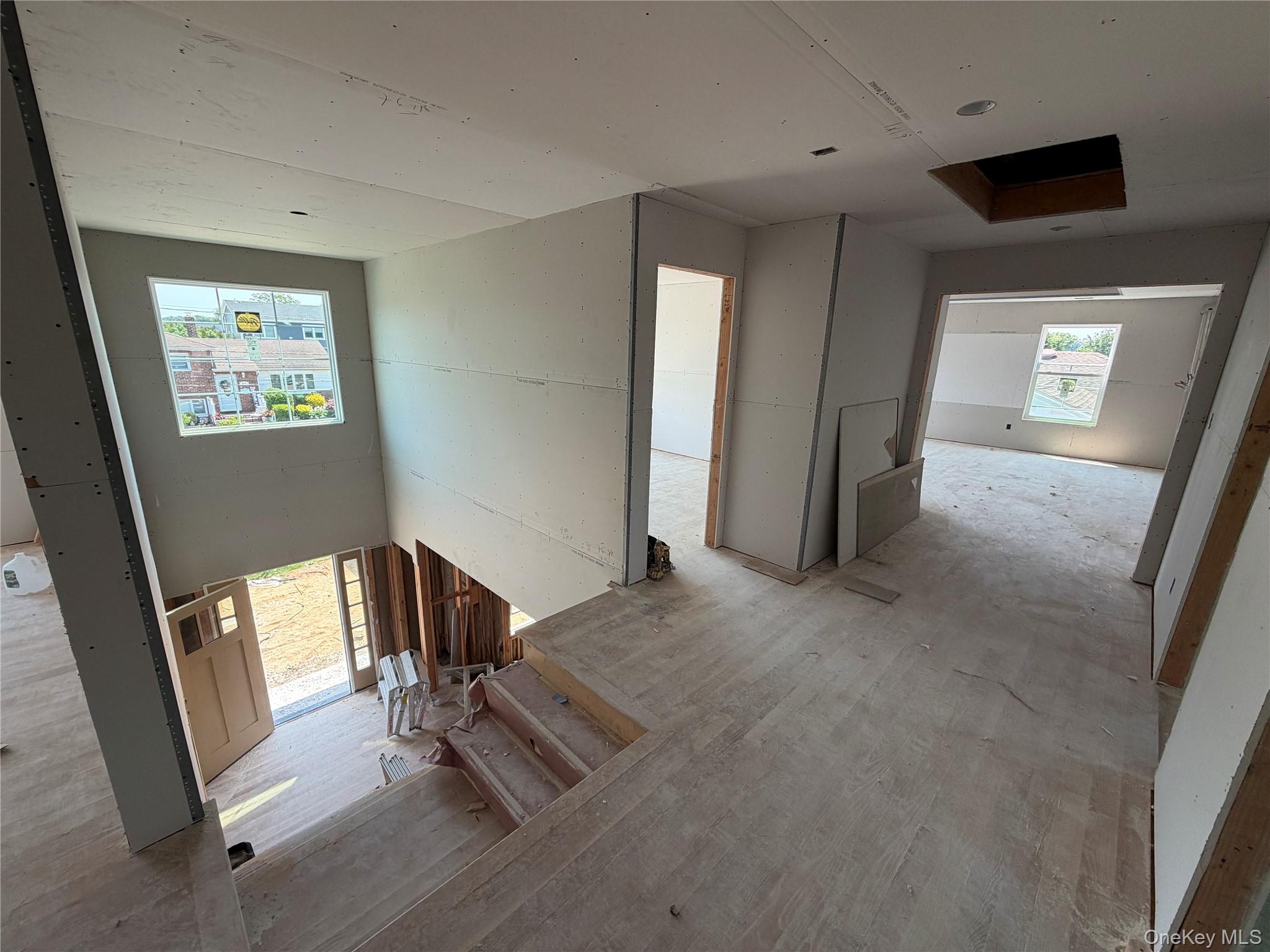 366 Broadway Property Photo 7
