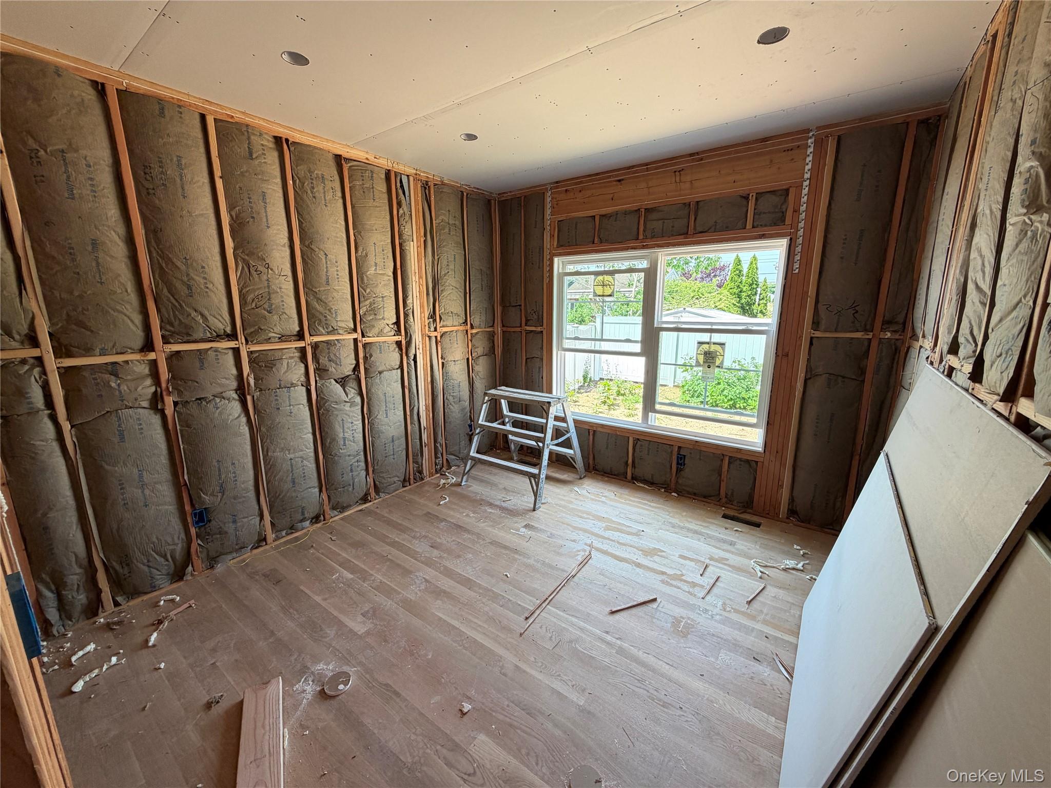 366 Broadway Property Photo 11
