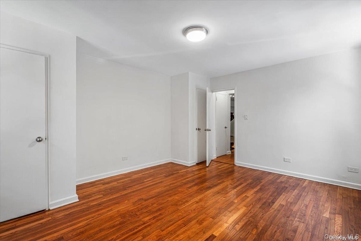 90-11 35 Avenue 1d Property Photo 8