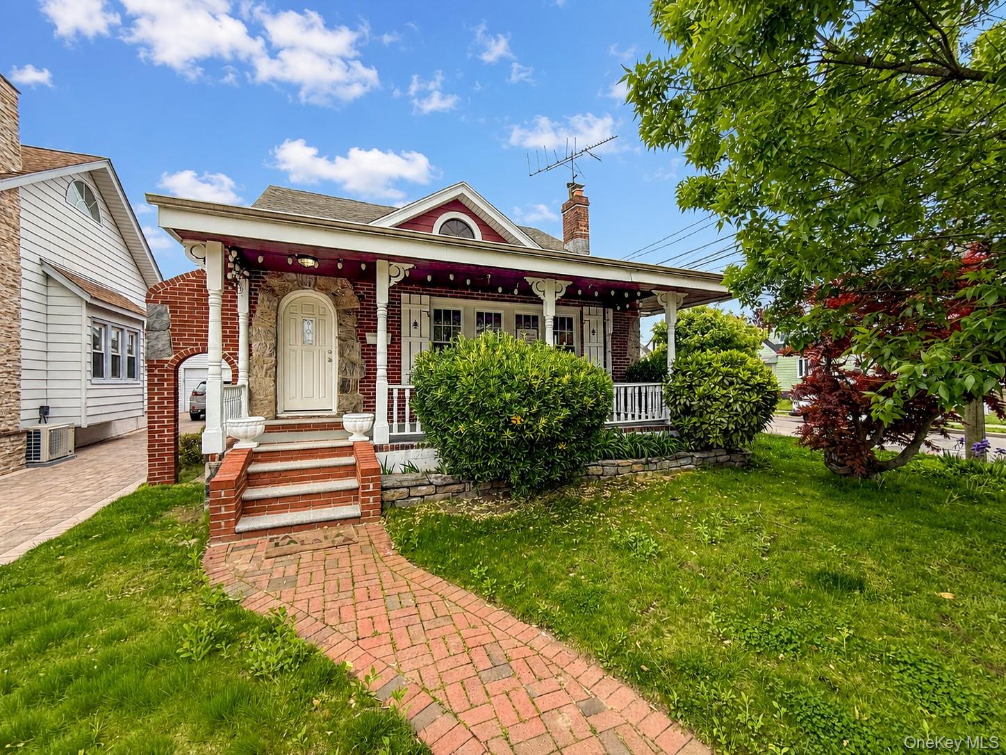 163 Shaw Avenue Property Photo 1