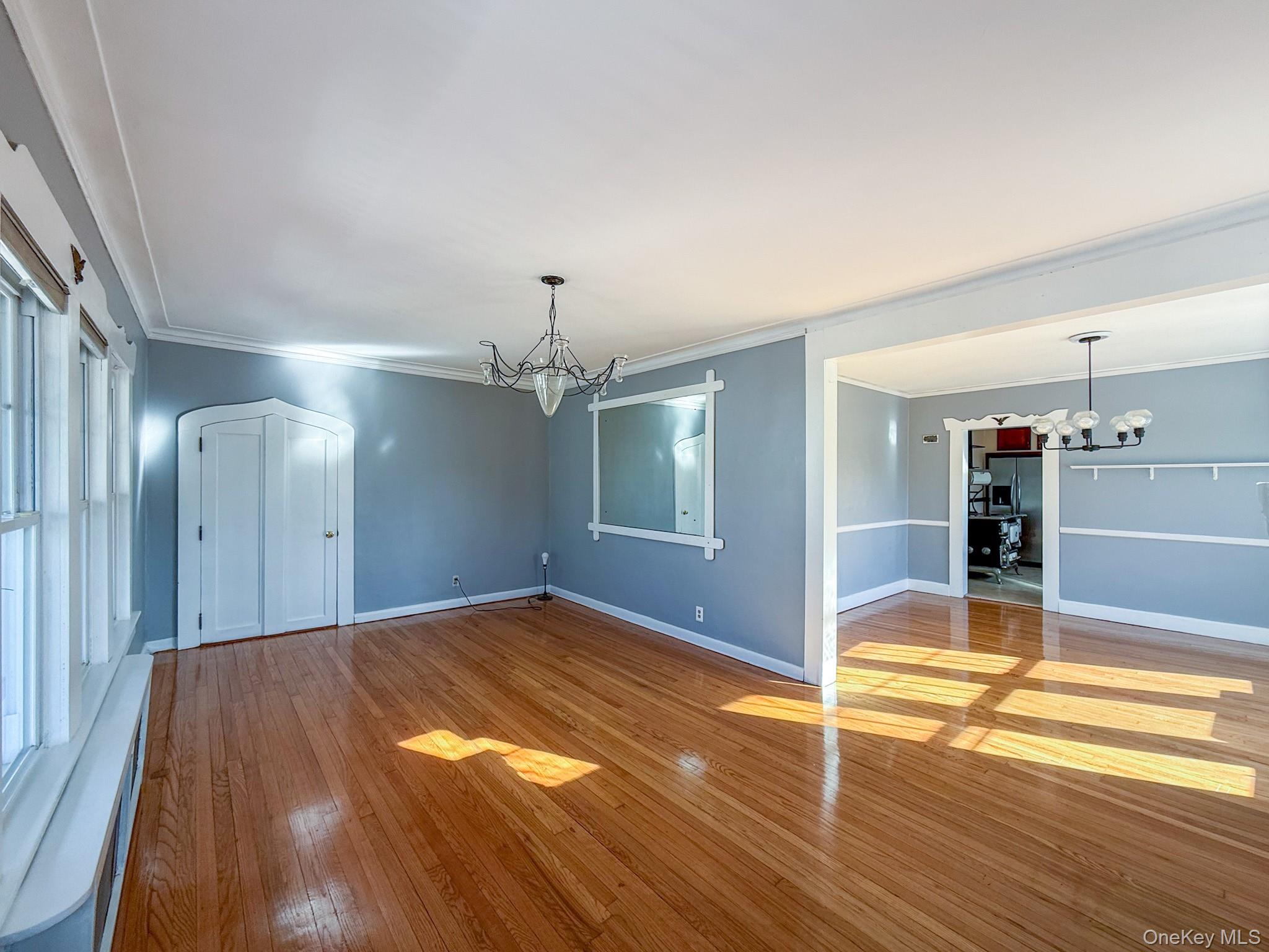 163 Shaw Avenue Property Photo 4