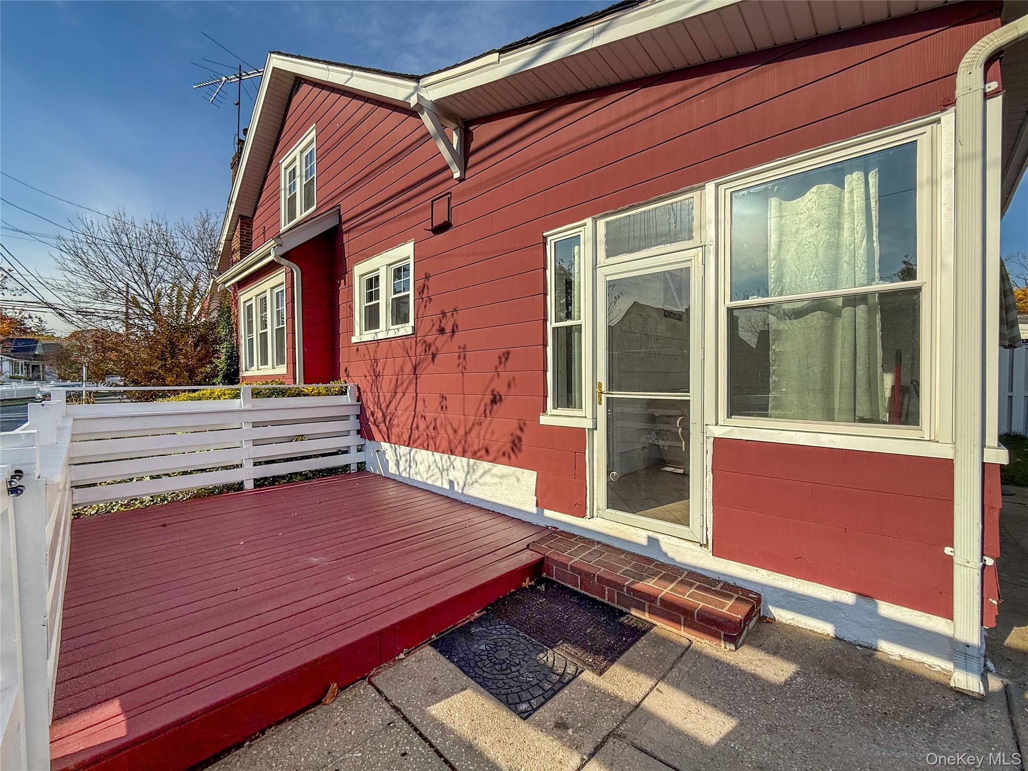 163 Shaw Avenue Property Photo 24