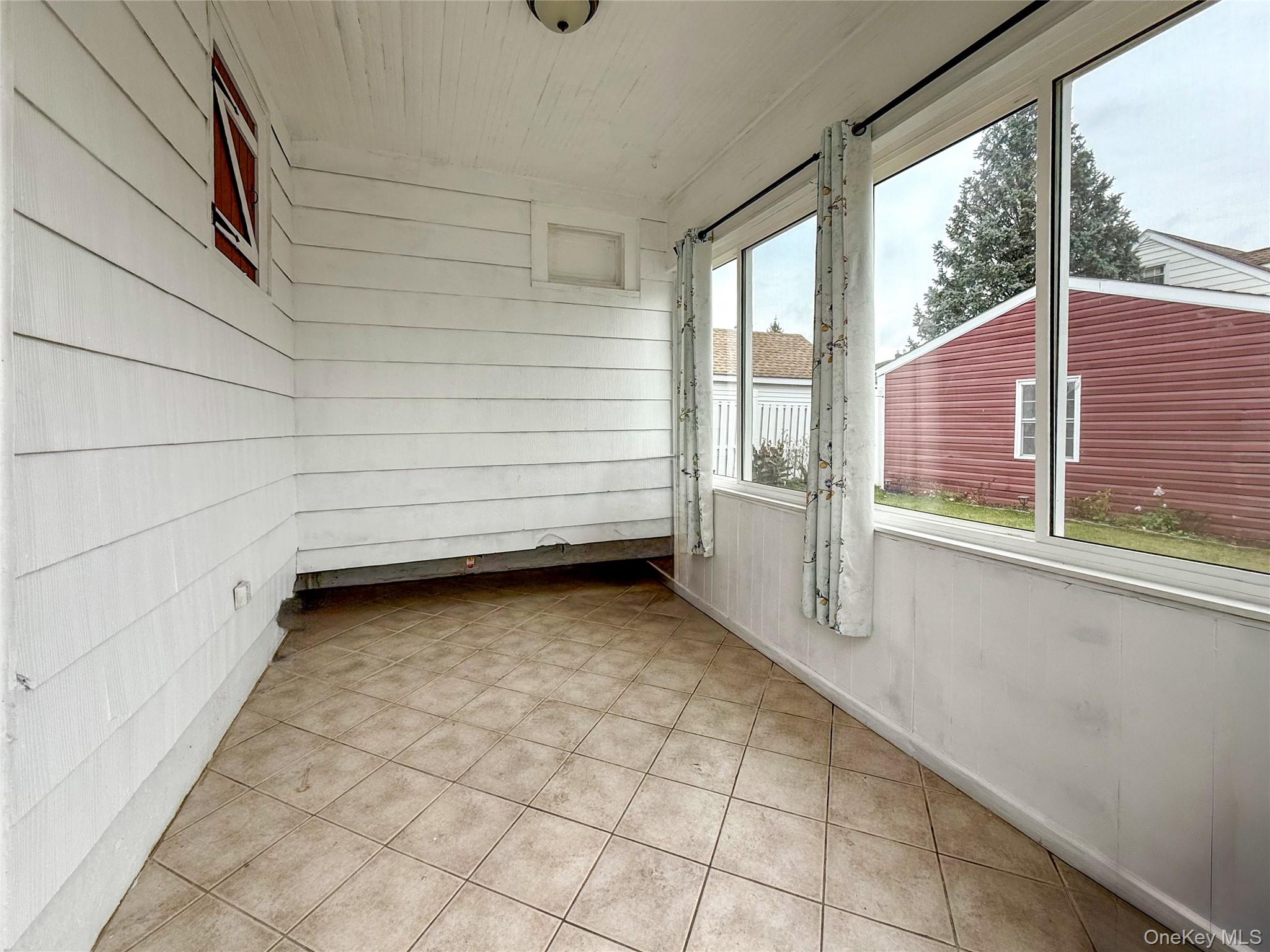163 Shaw Avenue Property Photo 26