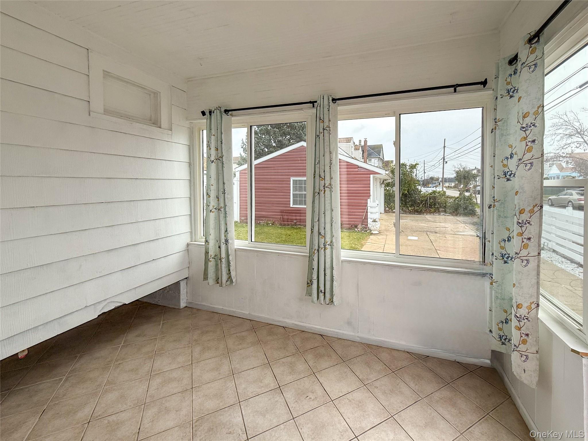 163 Shaw Avenue Property Photo 27