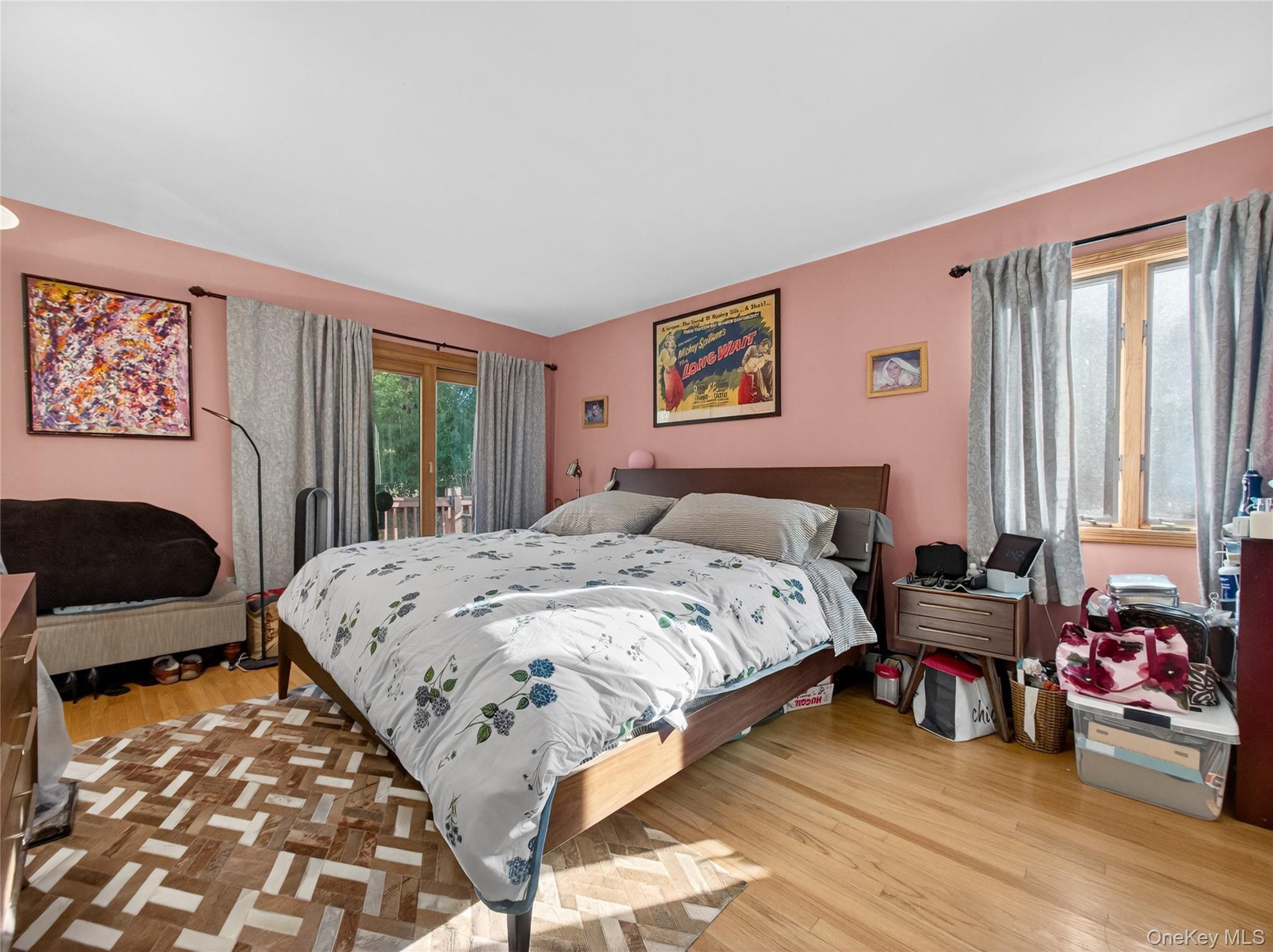 450 Valentine Avenue Property Photo 11