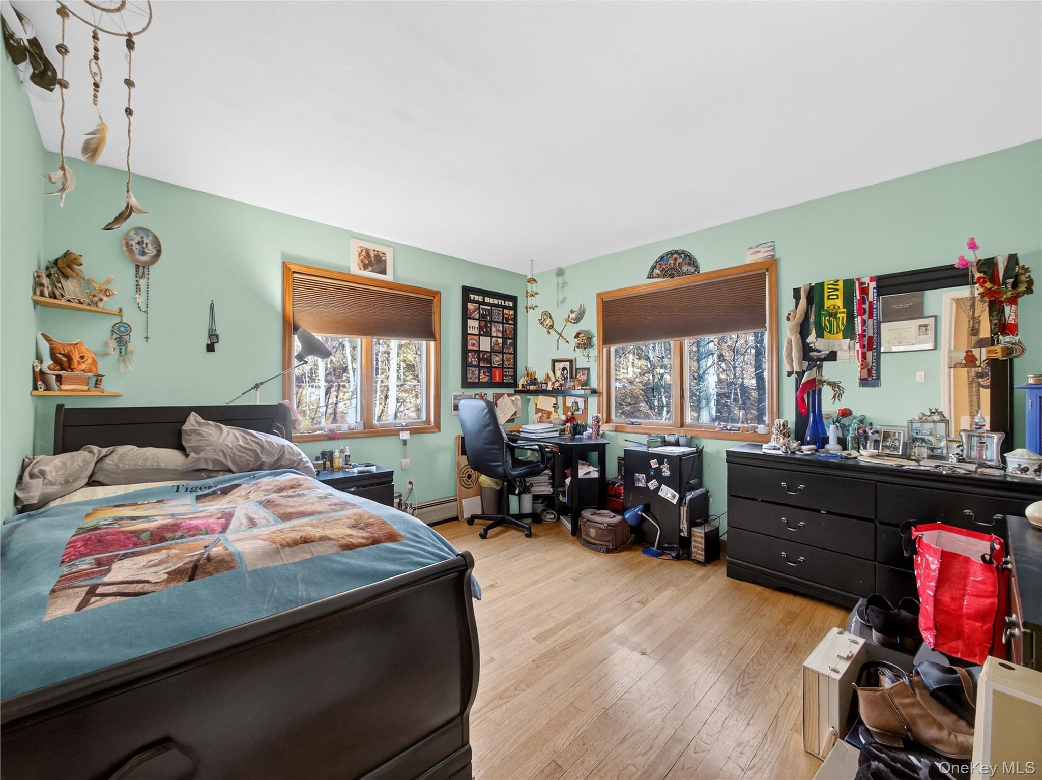 450 Valentine Avenue Property Photo 15