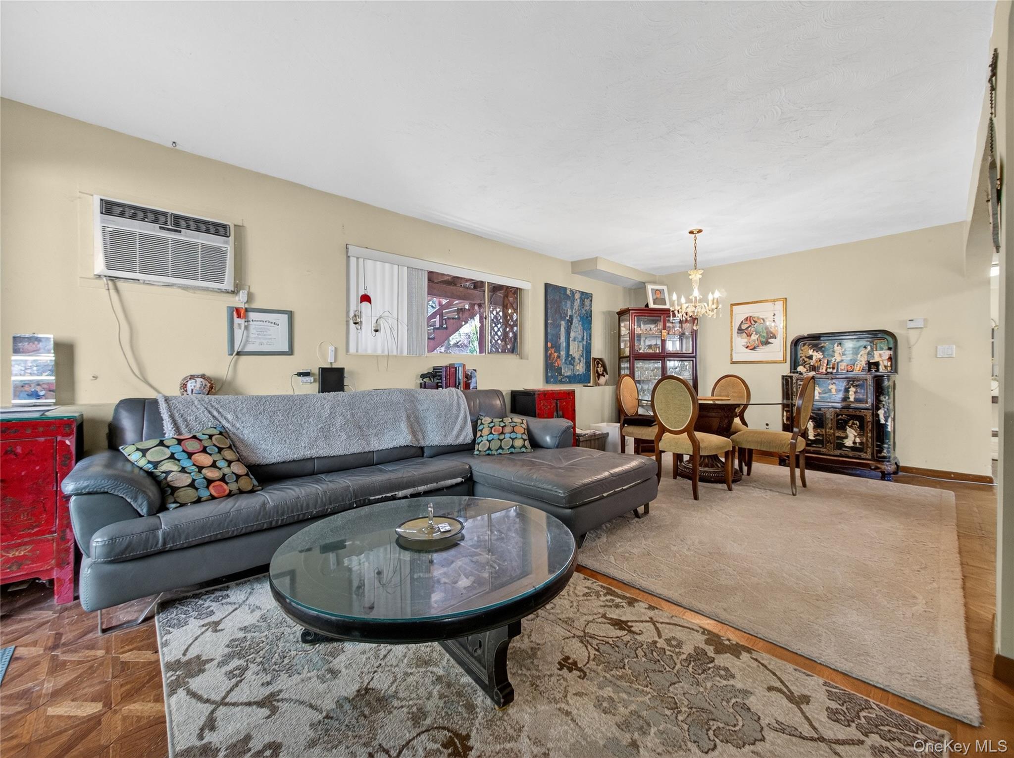 450 Valentine Avenue Property Photo 19