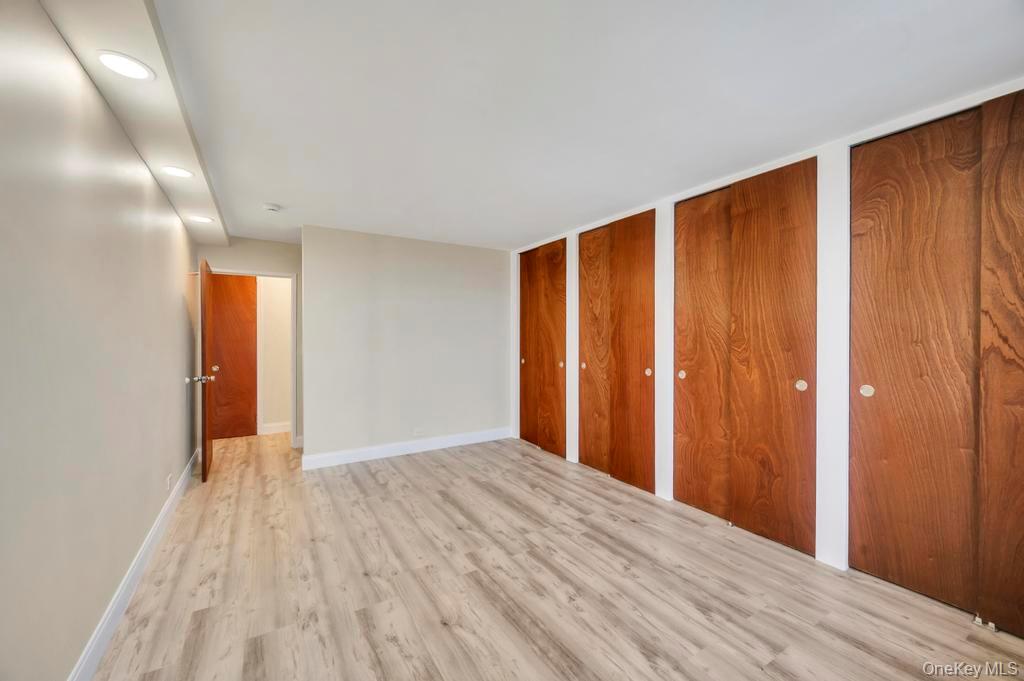 15038 Union Turnpike 12k Property Photo 19