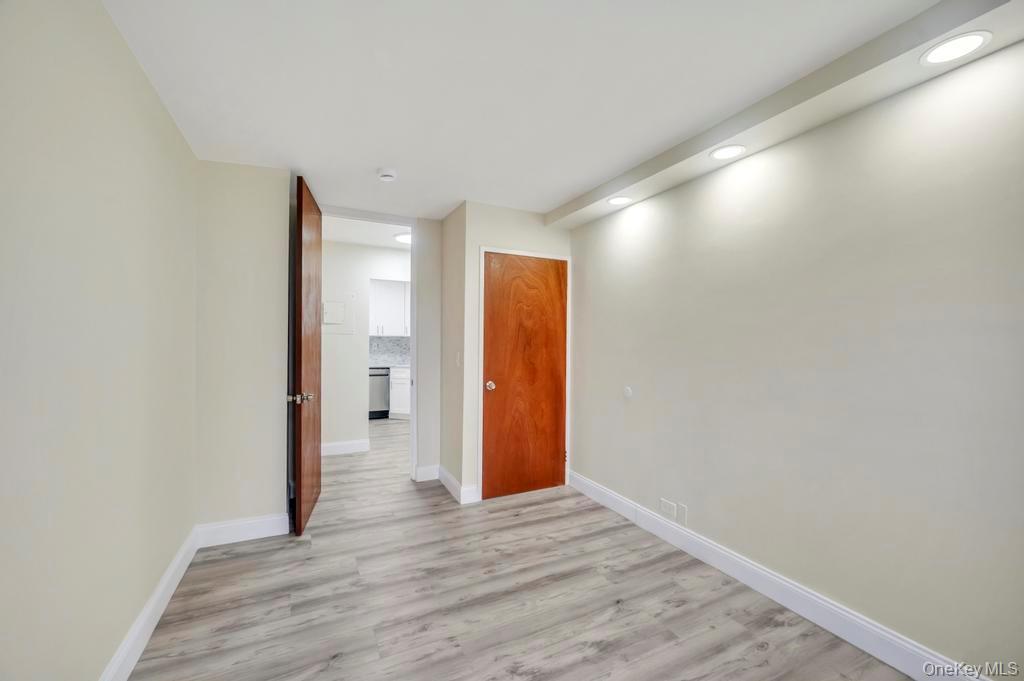 15038 Union Turnpike 12k Property Photo 22