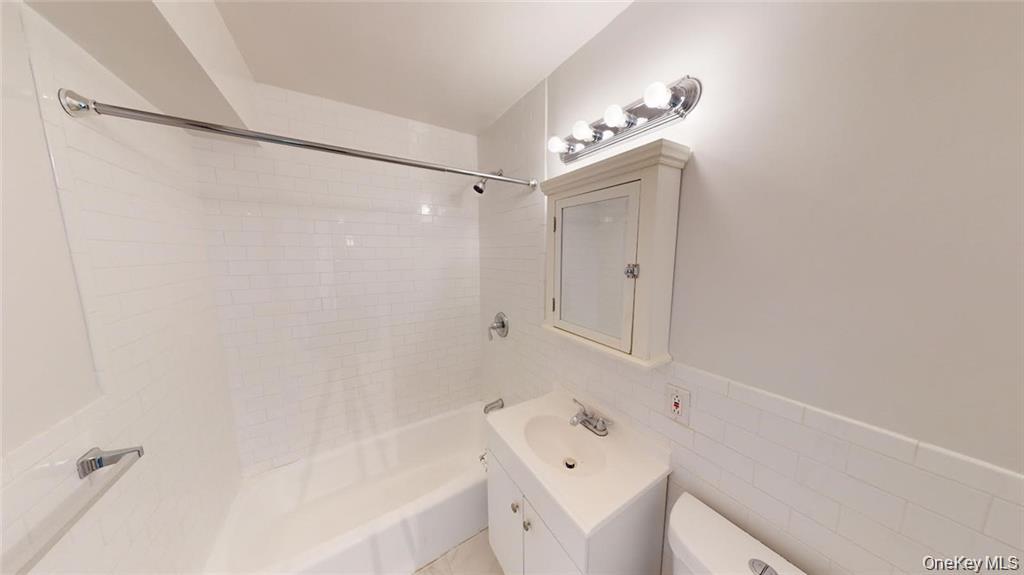 4200 Herkimer Place 4e Property Photo 3