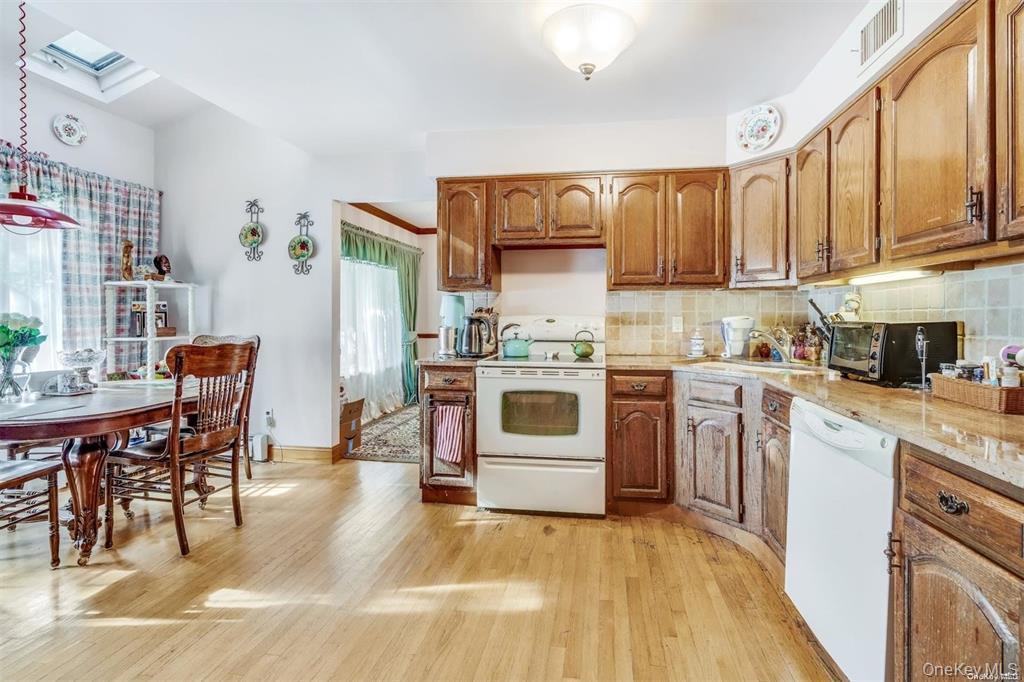 474 Route 25a Property Photo 3