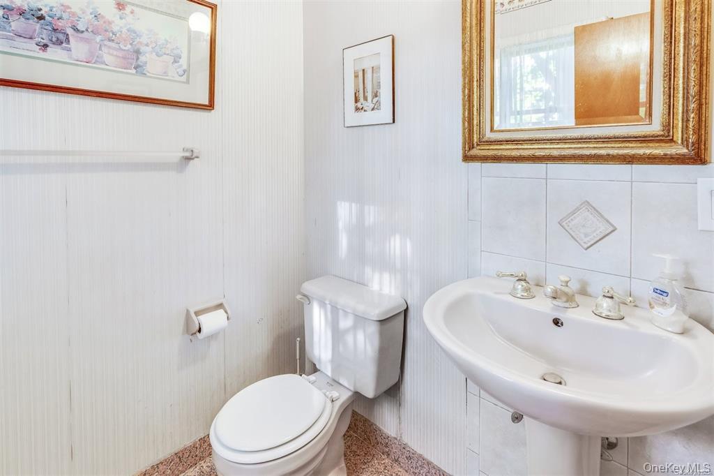 474 Route 25a Property Photo 4